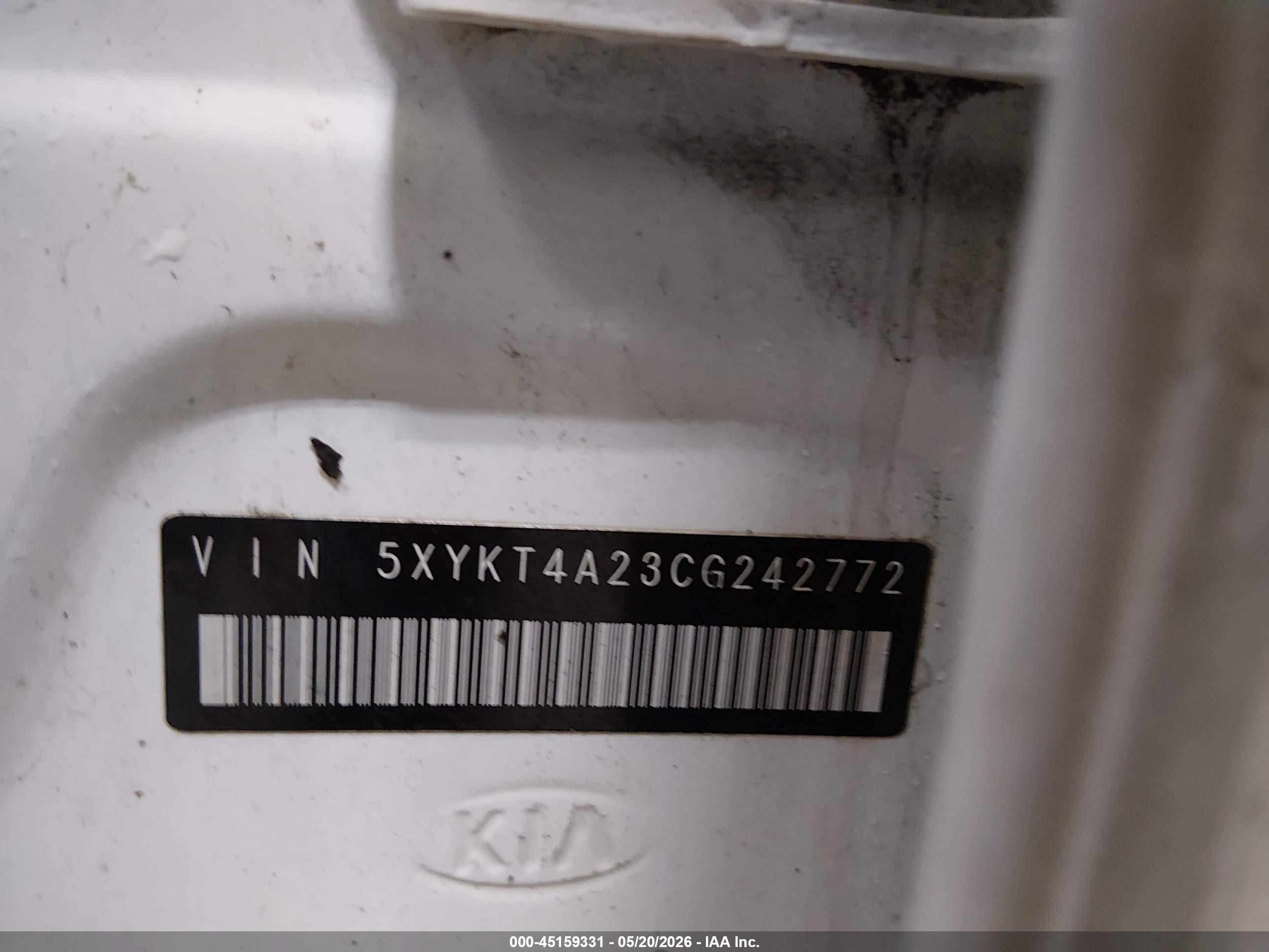 2012 Kia Sorento Lx V6 White vin: 5XYKT4A23CG242772