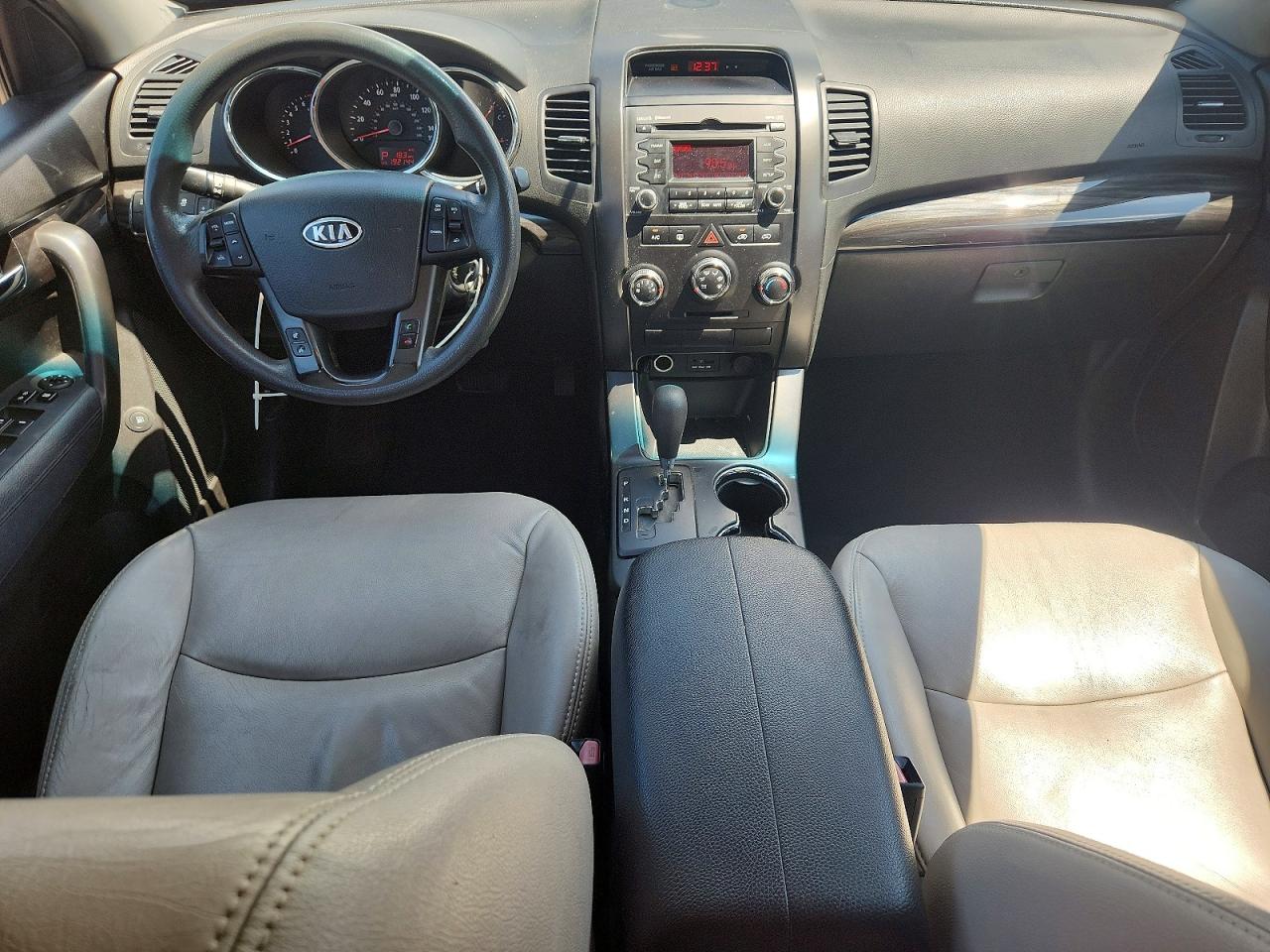 2012 Kia Sorento Lx Silver vin: 5XYKT4A23CG293463