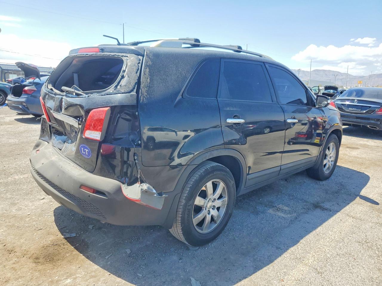 2013 Kia Sorento Lx Черный vin: 5XYKT4A23DG334661