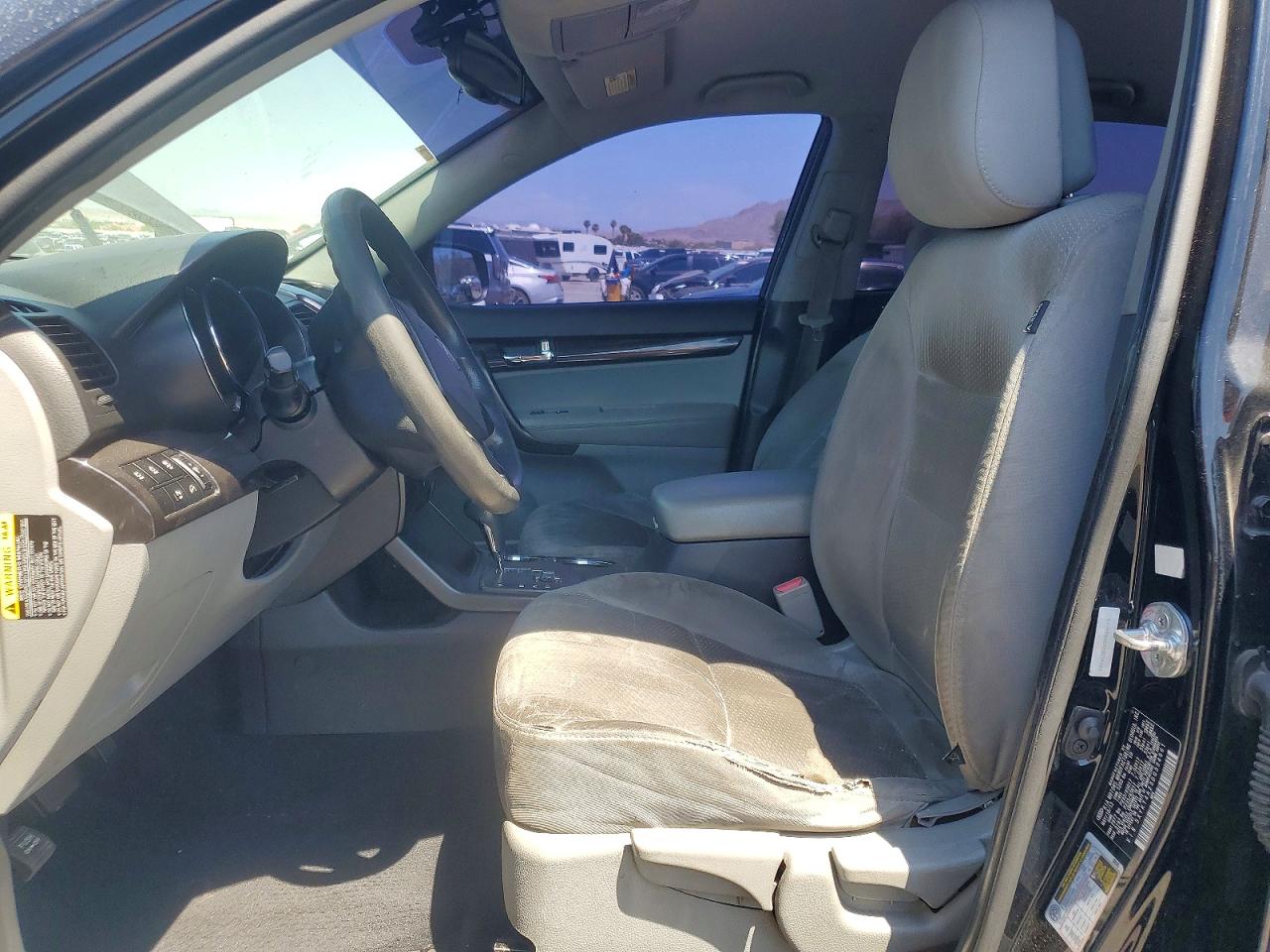 2013 Kia Sorento Lx Черный vin: 5XYKT4A23DG334661