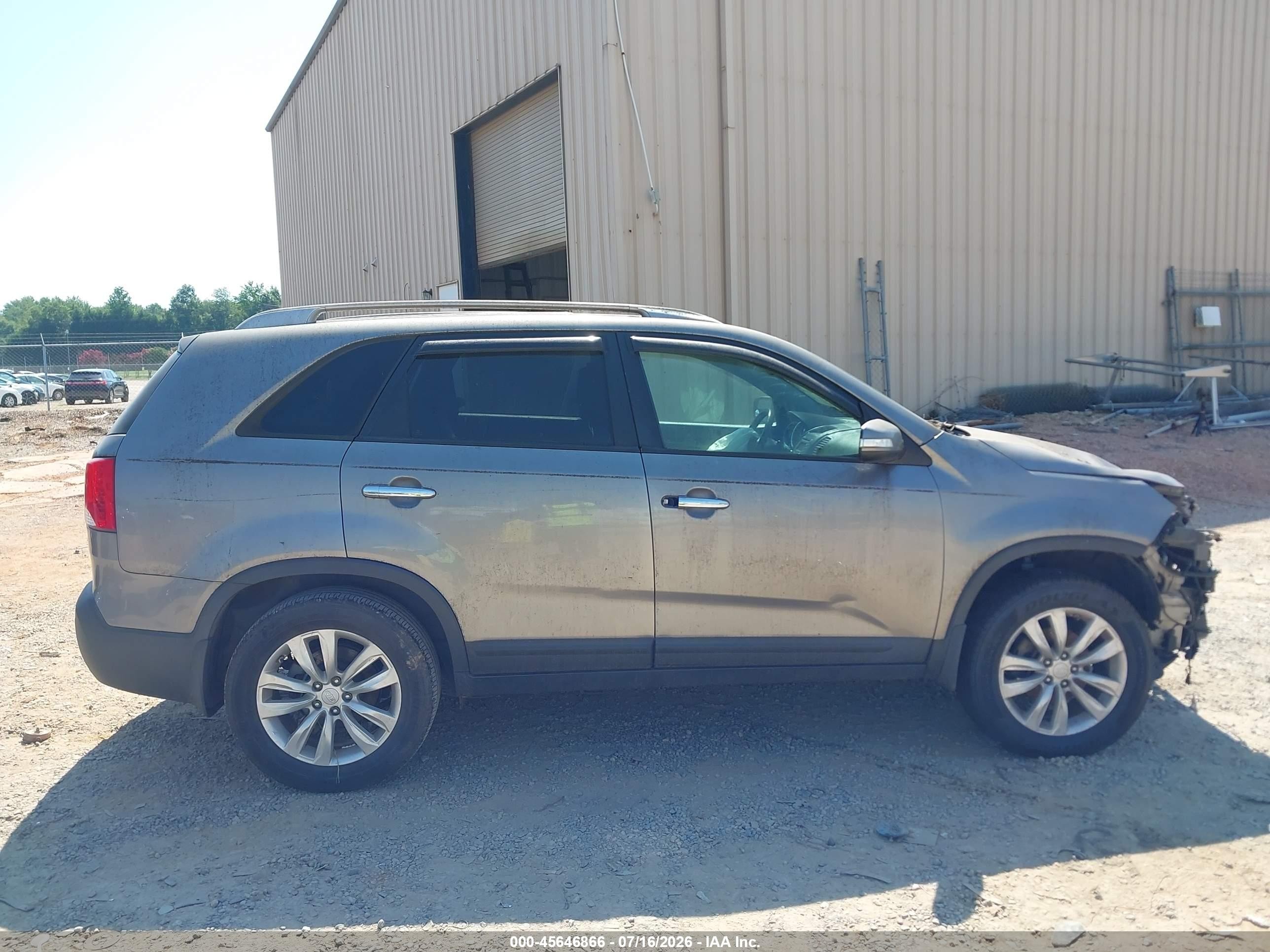 2011 Kia Sorento Lx V6 Tan vin: 5XYKT4A24BG076079