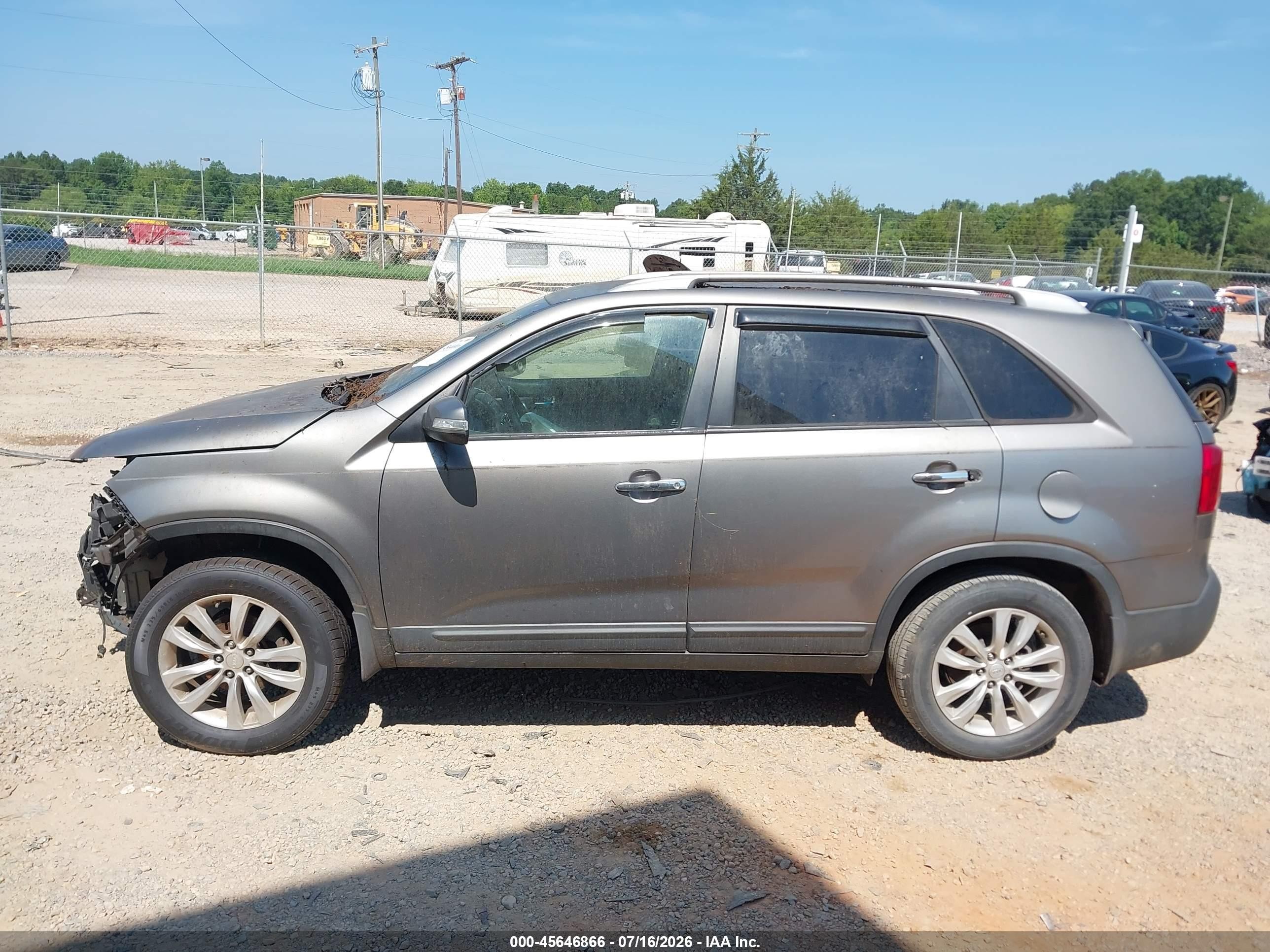 2011 Kia Sorento Lx V6 Tan vin: 5XYKT4A24BG076079