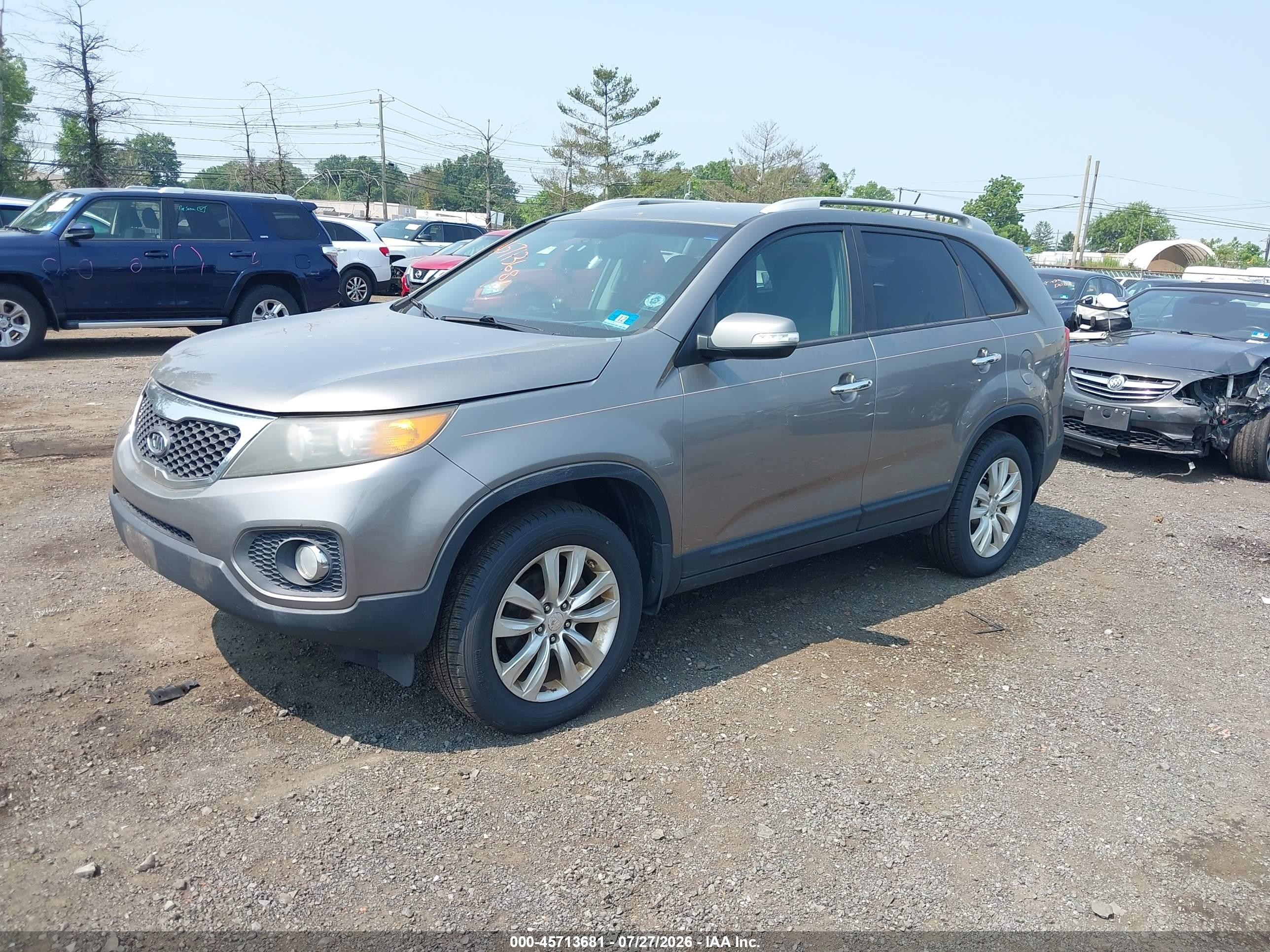 2011 Kia Sorento Lx V6 Gray vin: 5XYKT4A25BG121045