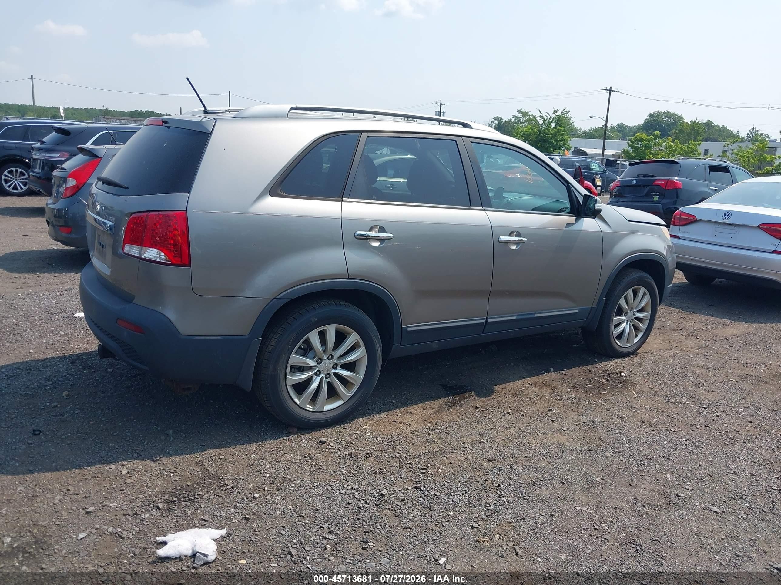 2011 Kia Sorento Lx V6 Gray vin: 5XYKT4A25BG121045