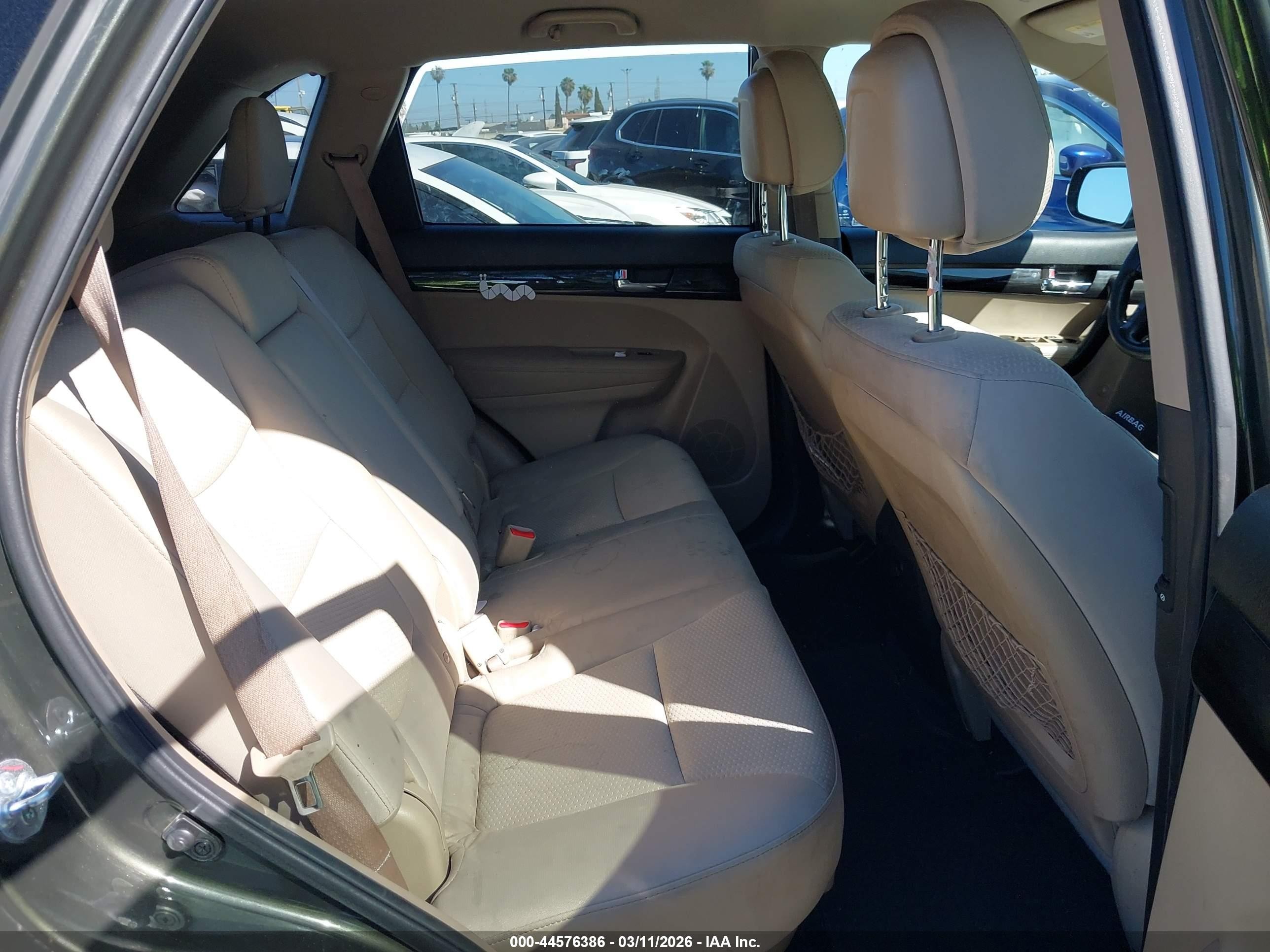 2013 Kia Sorento Lx V6 Green vin: 5XYKT4A25DG332250