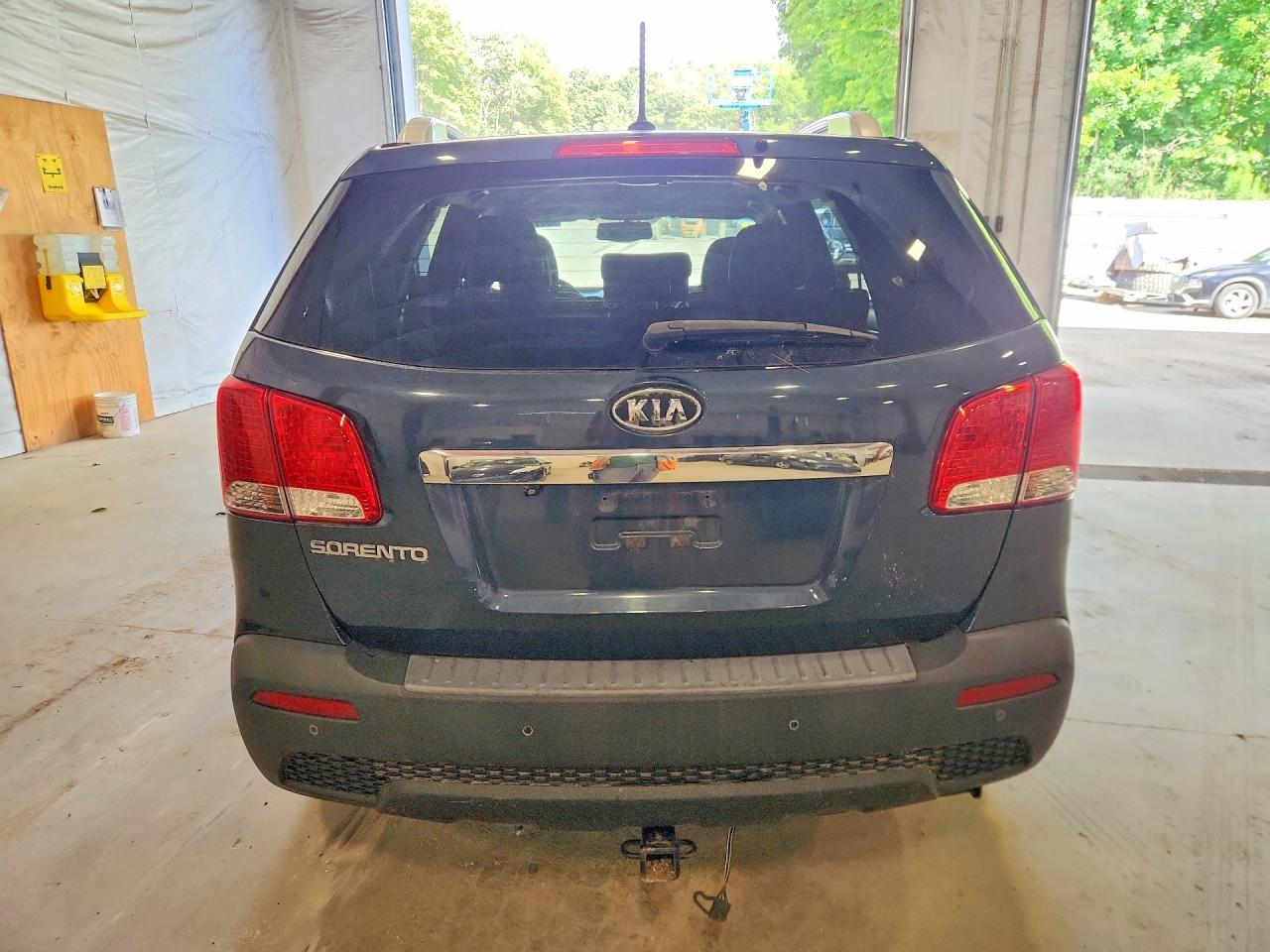 2011 Kia Sorento Lx Синий vin: 5XYKT4A26BG119885