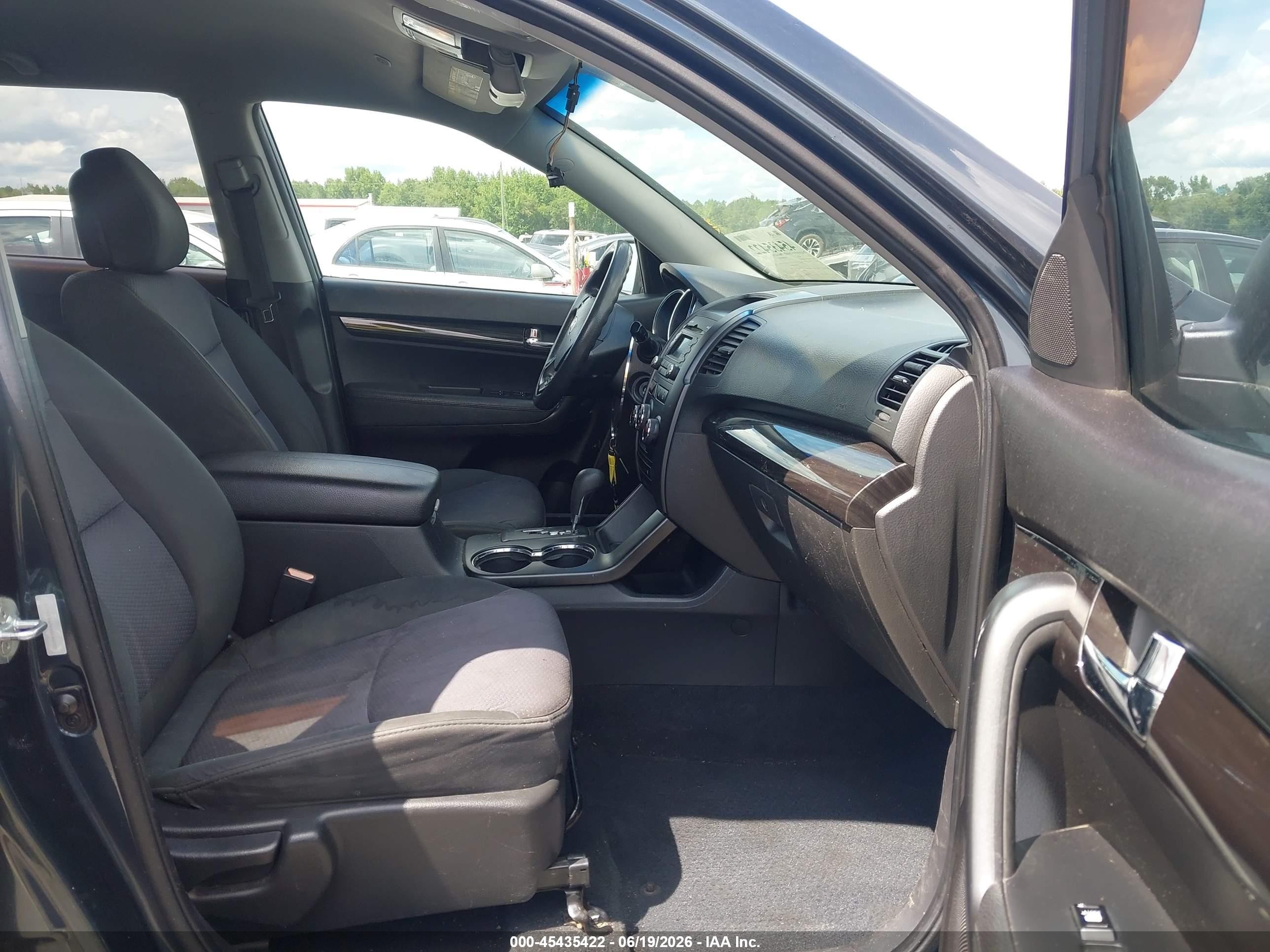 2011 Kia Sorento Lx V6 Blue vin: 5XYKT4A26BG148237