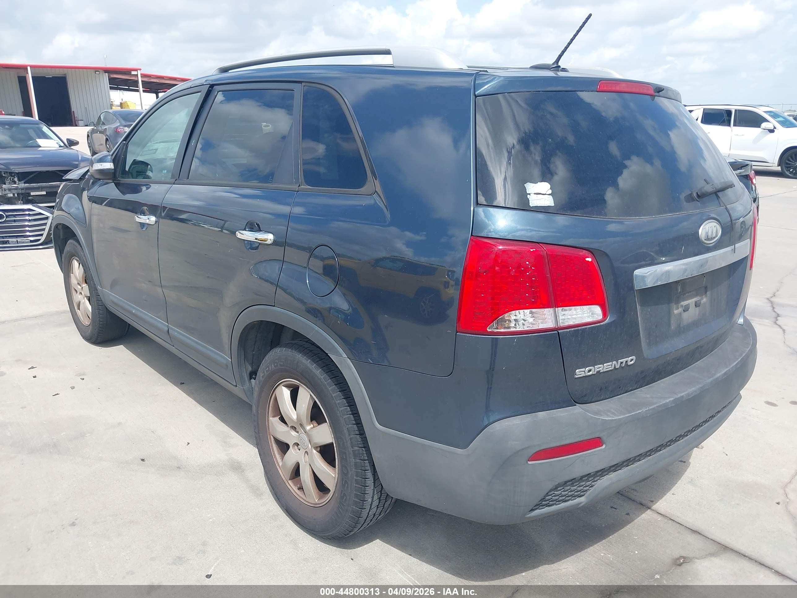 2011 Kia Sorento Lx V6 Синий vin: 5XYKT4A26BG166320
