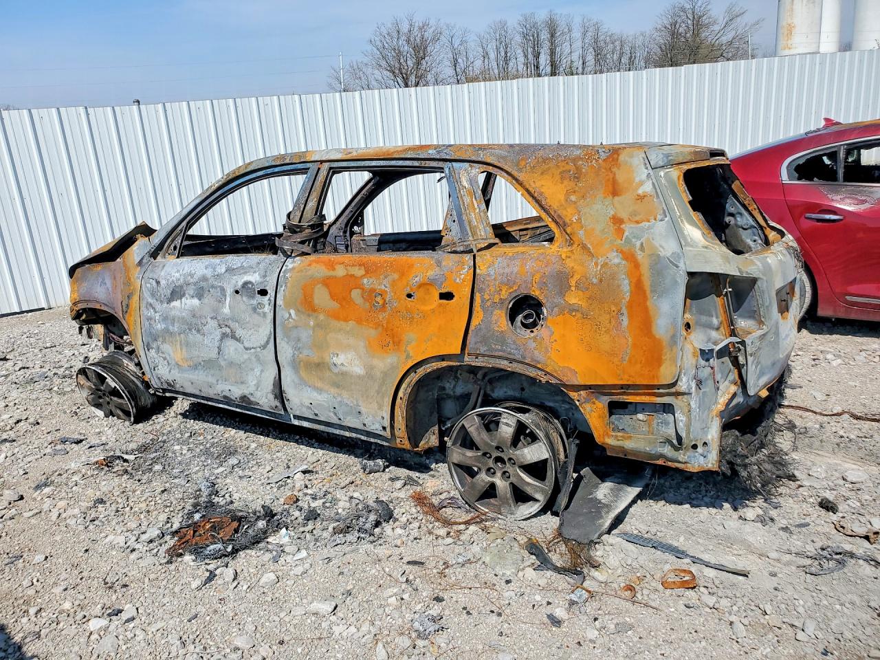 2013 Kia Sorento Burn vin: 5XYKT4A26DG420501