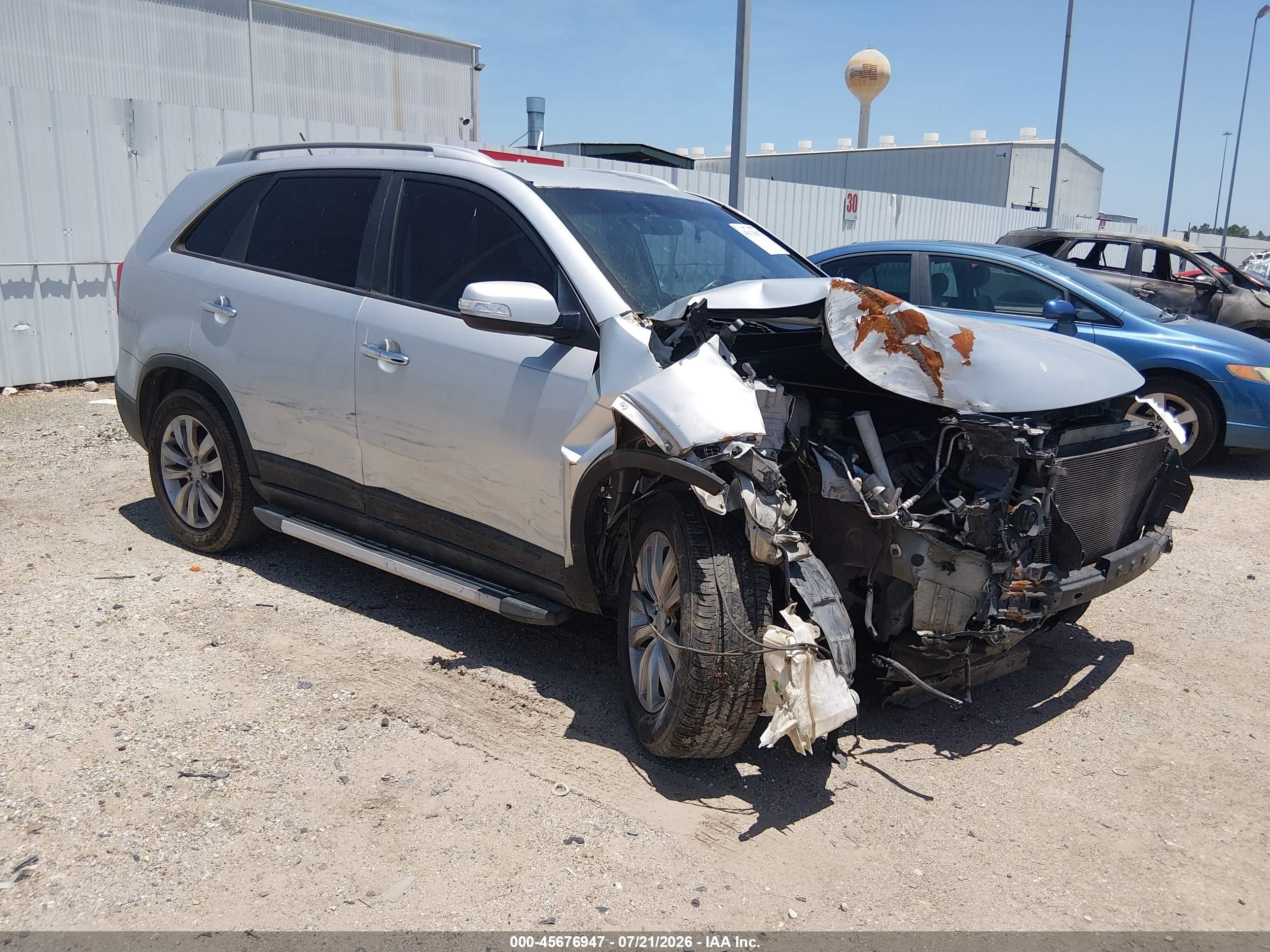 2011 Kia Sorento Lx V6 Silver vin: 5XYKT4A28BG062797