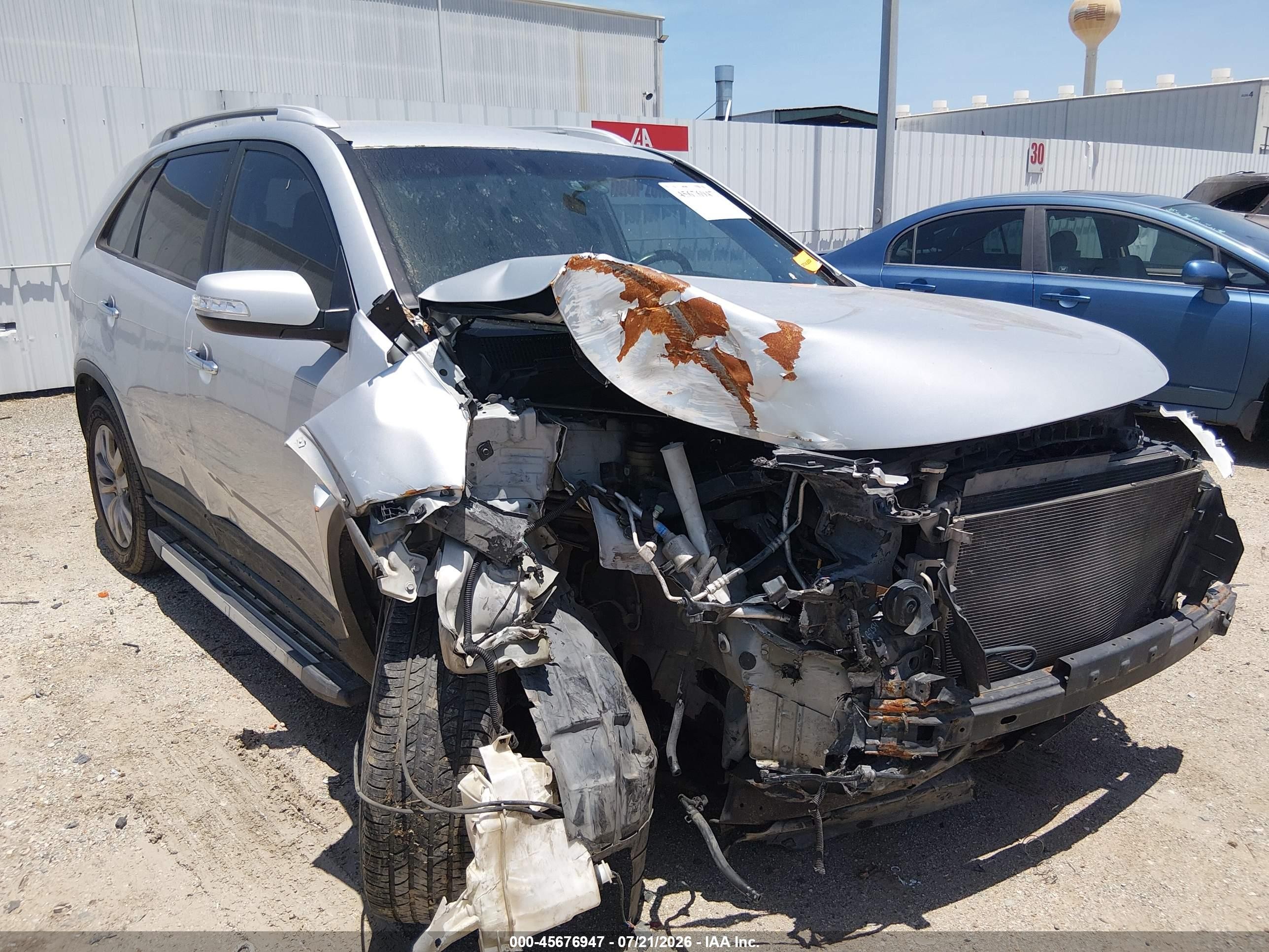 2011 Kia Sorento Lx V6 Silver vin: 5XYKT4A28BG062797