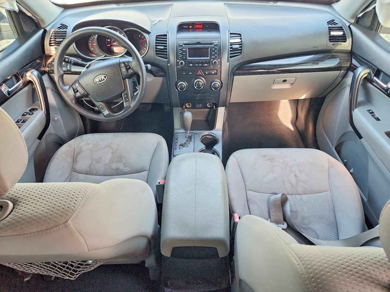 2011 Kia Sorento Lx Silver vin: 5XYKT4A28BG095654