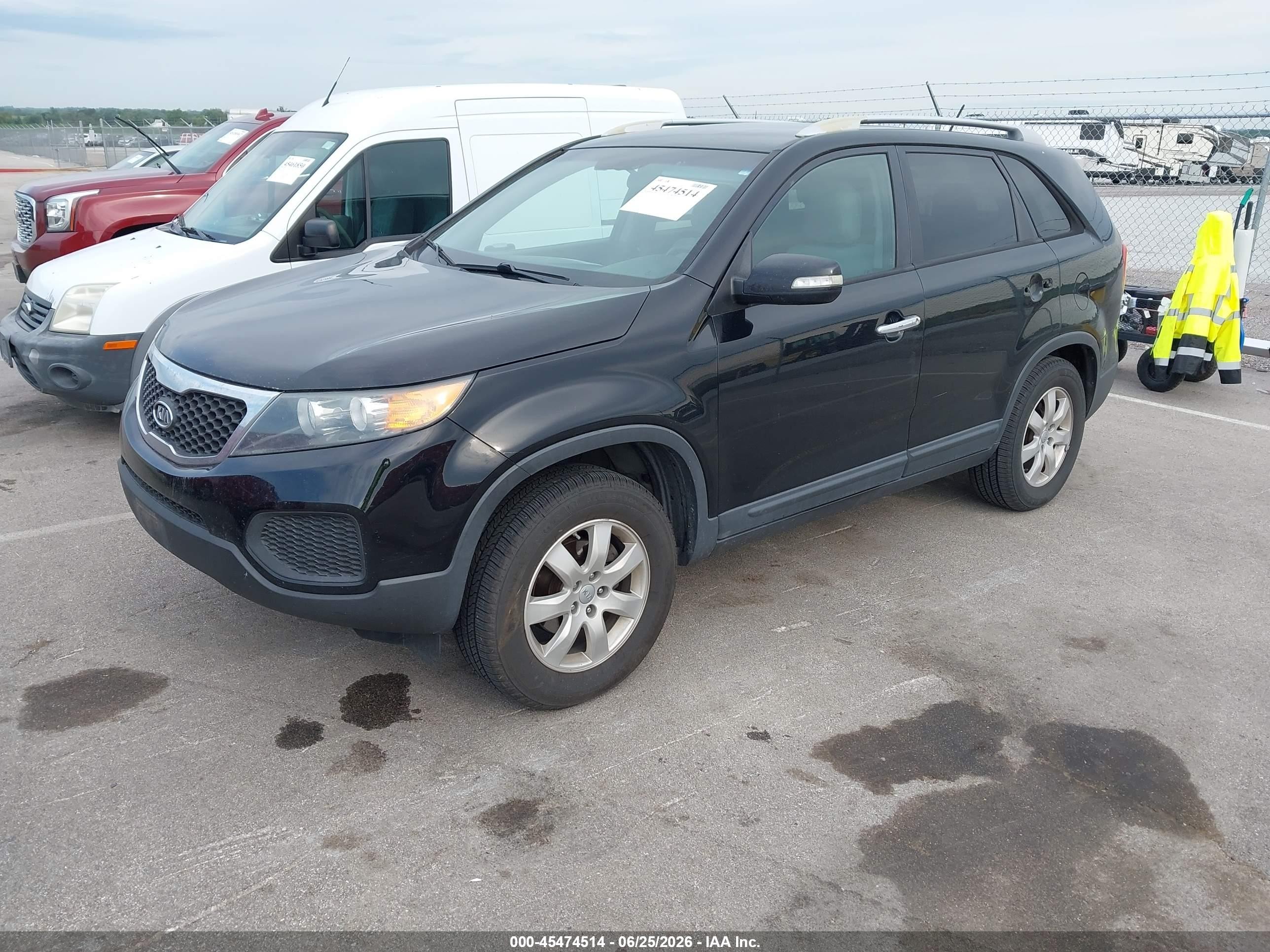 2013 Kia Sorento Lx V6 Black vin: 5XYKT4A28DG323252