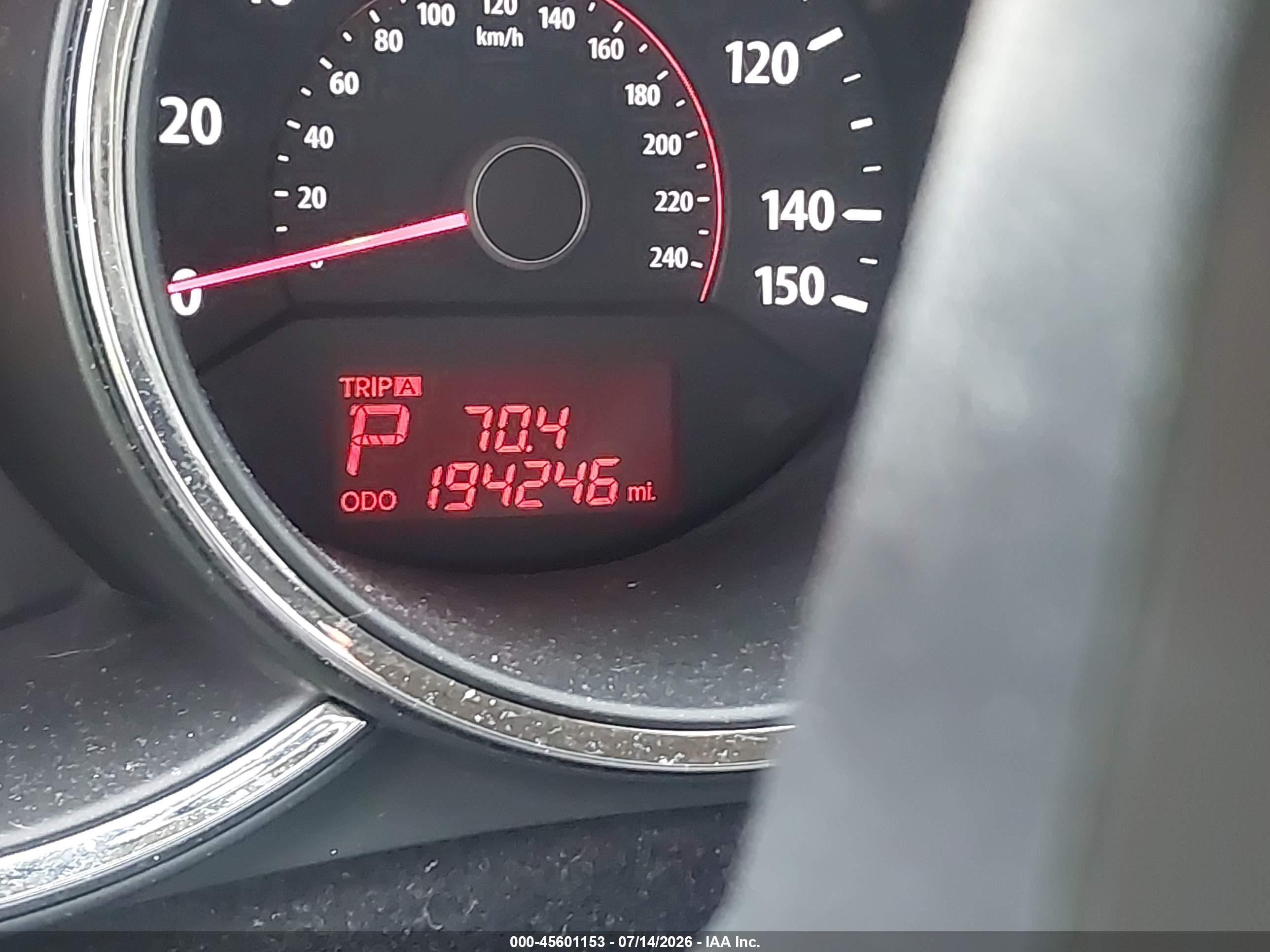 2011 Kia Sorento Lx V6 Burgundy vin: 5XYKT4A29BG081519