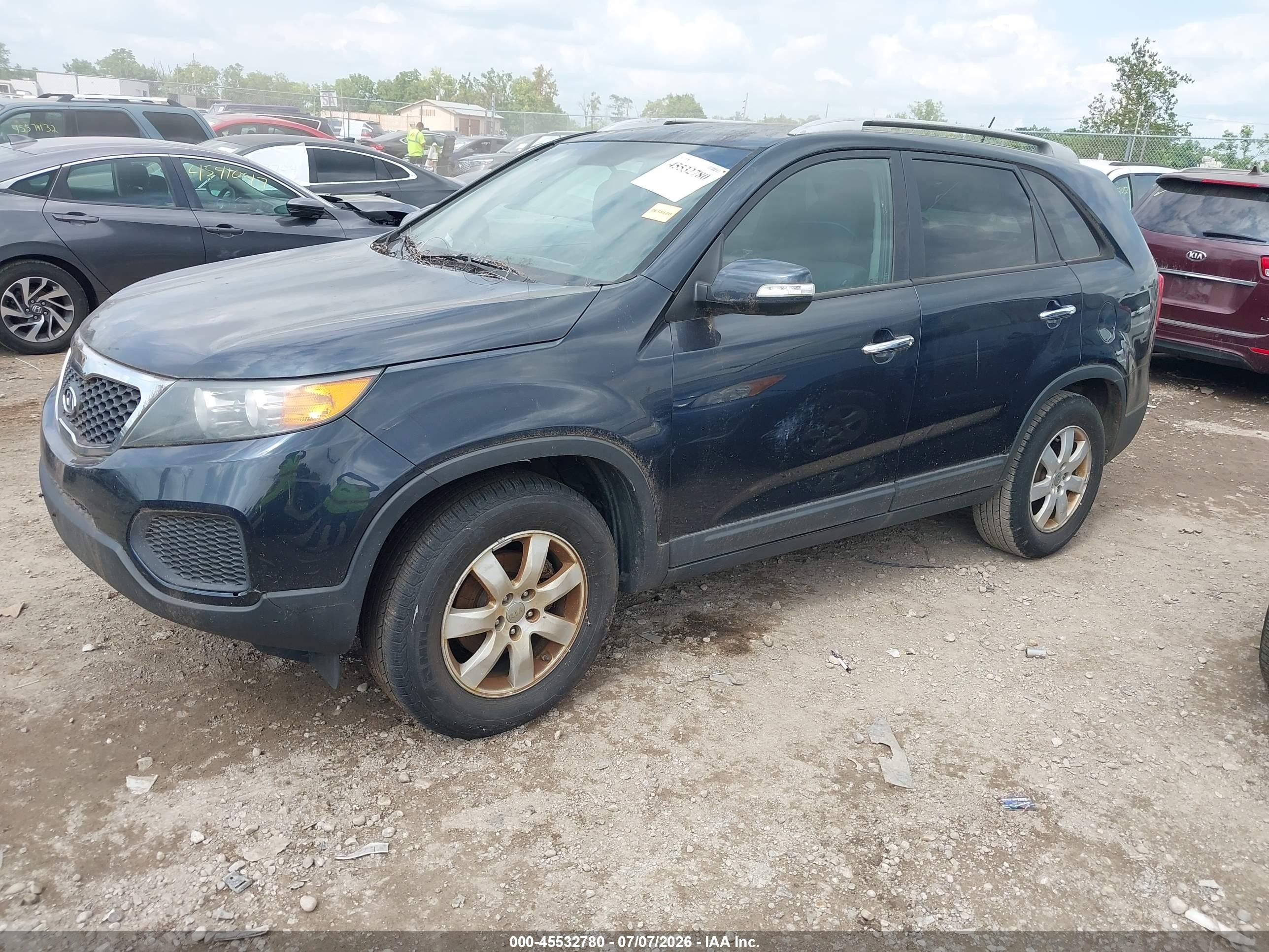 2013 Kia Sorento Lx V6 Blue vin: 5XYKT4A29DG322823