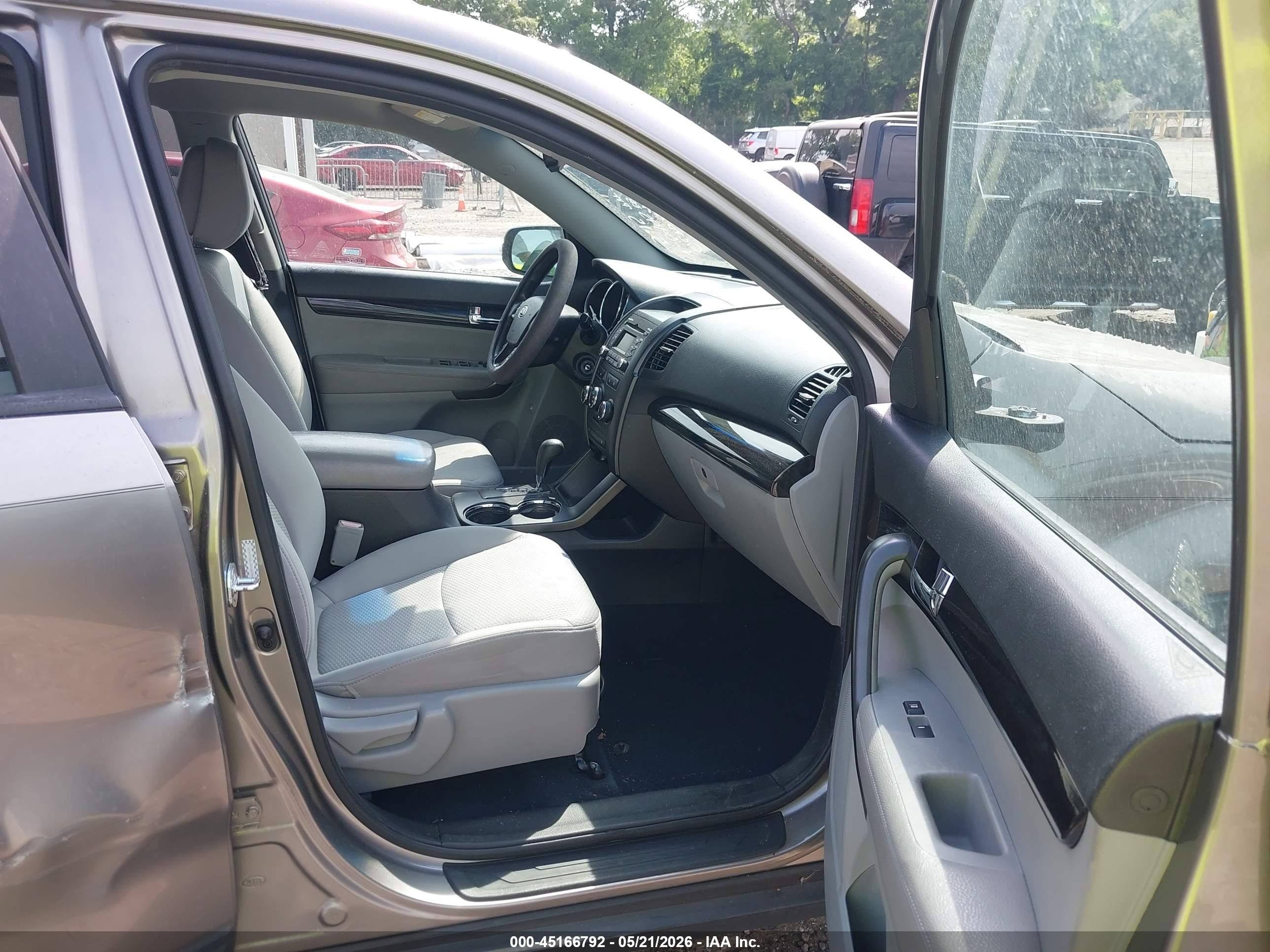 2011 Kia Sorento Lx V6 Gray vin: 5XYKT4A2XBG080945