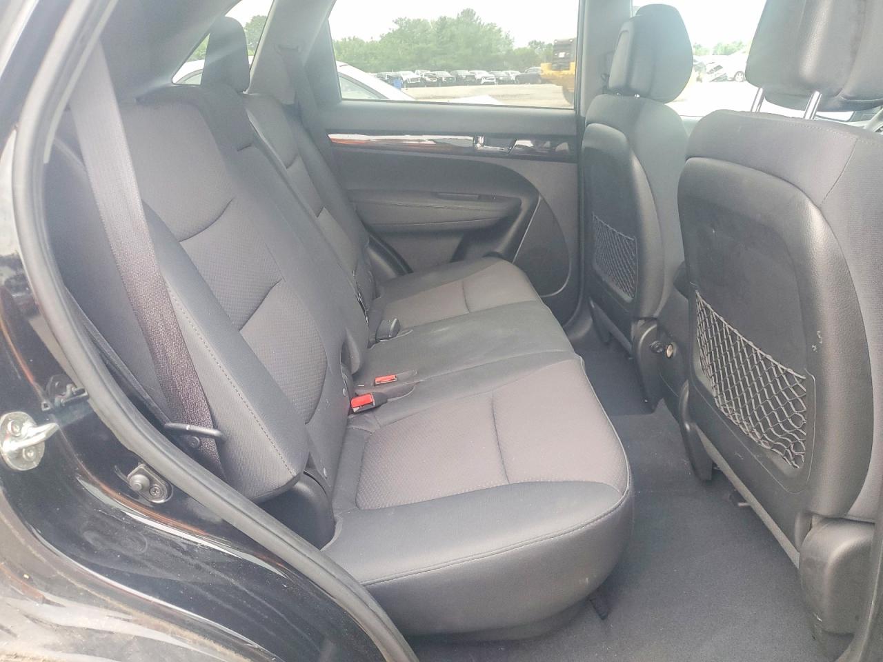 2011 Kia Sorento Lx Black vin: 5XYKT4A2XBG158625