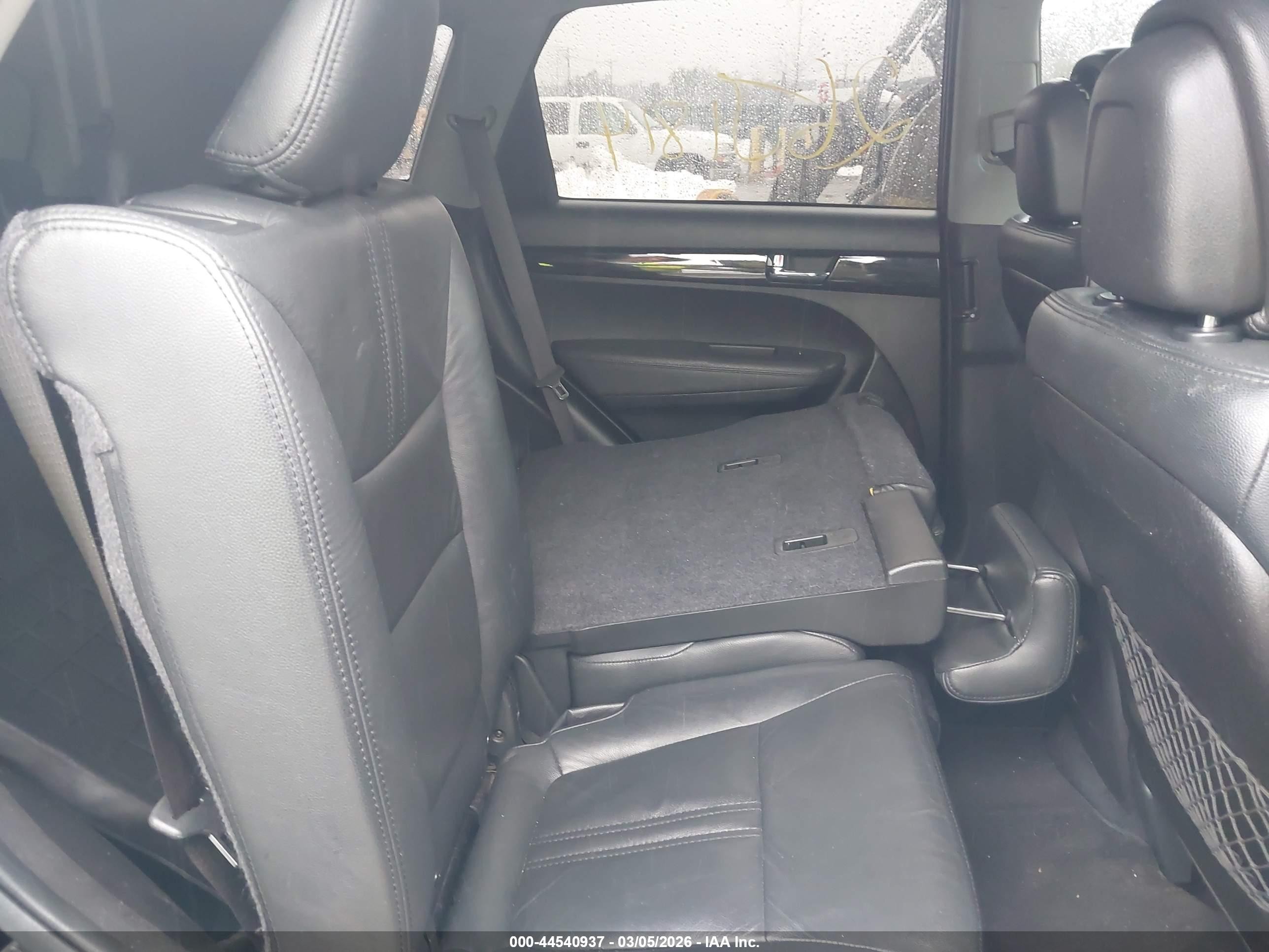 2013 Kia Sorento Lx V6 Black vin: 5XYKT4A2XDG315699