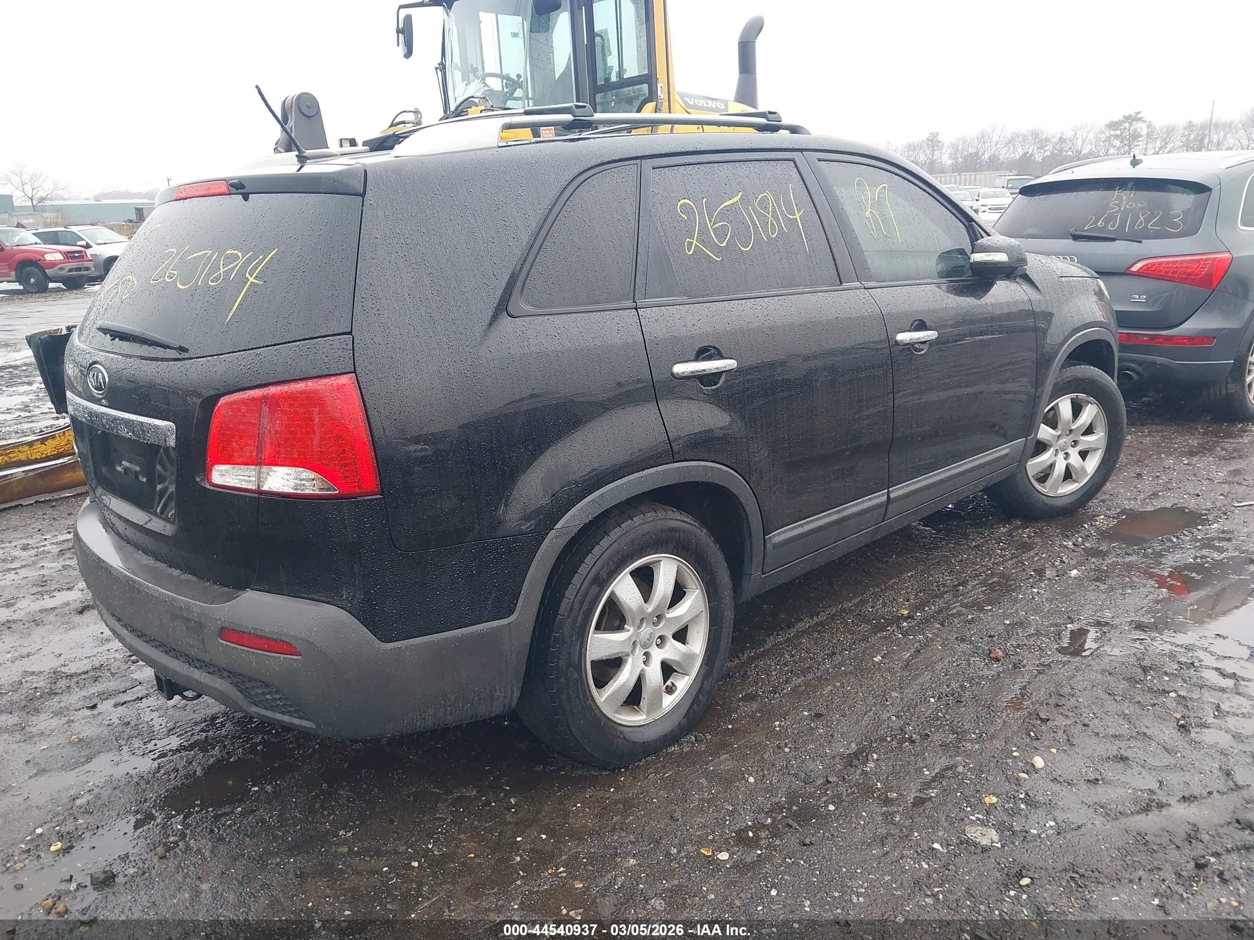 2013 Kia Sorento Lx V6 Black vin: 5XYKT4A2XDG315699