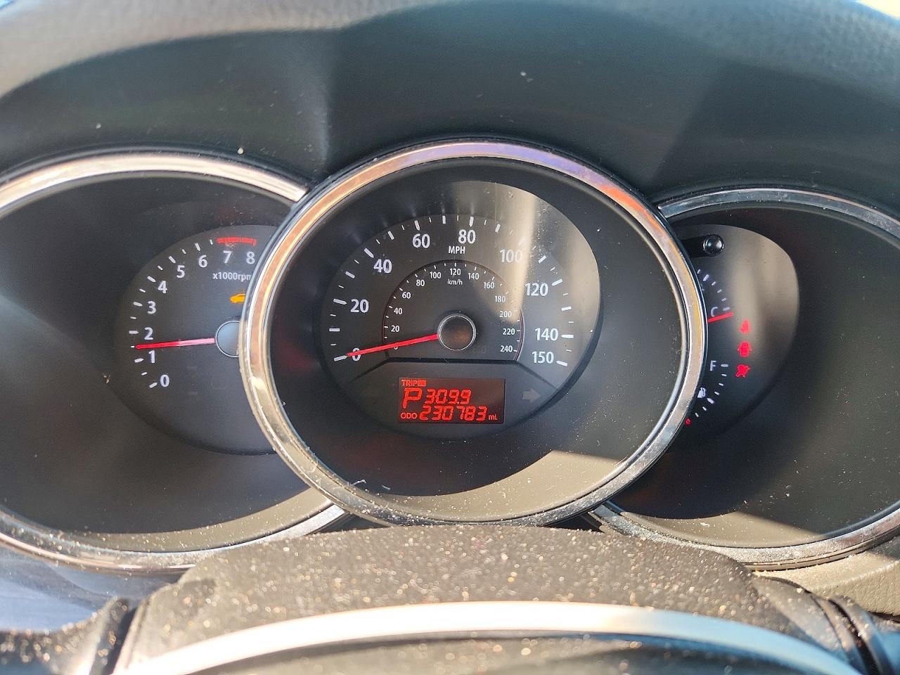 2013 Kia Sorento Lx Maroon vin: 5XYKT4A2XDG332177