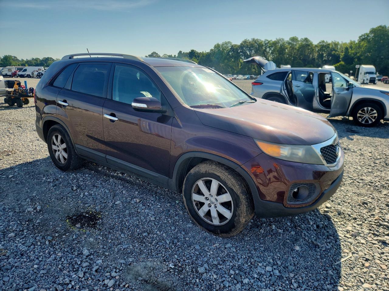 2013 Kia Sorento Lx Maroon vin: 5XYKT4A2XDG332177