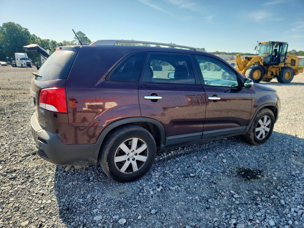 2013 Kia Sorento Lx Maroon vin: 5XYKT4A2XDG332177