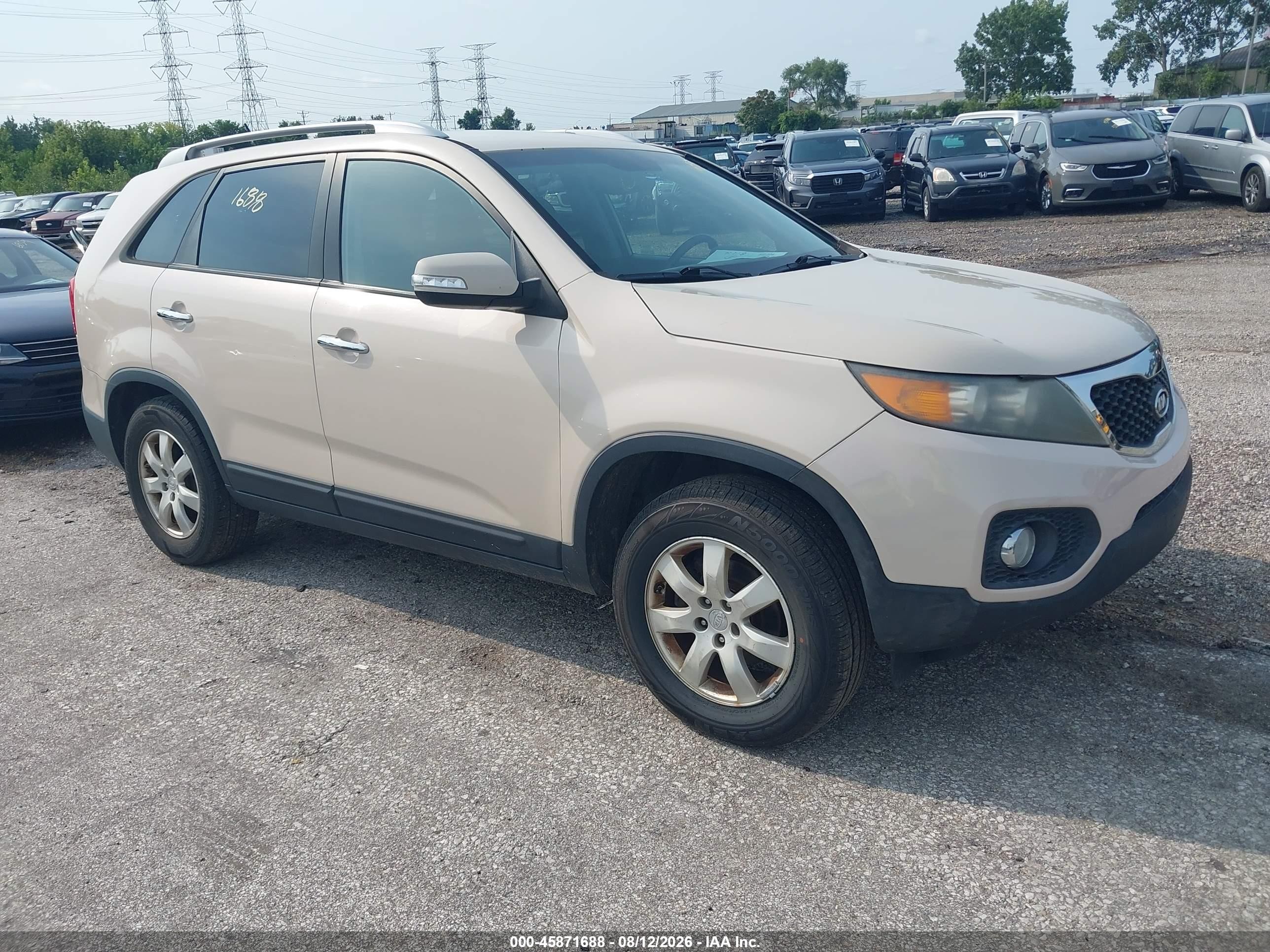 2012 Kia Sorento Lx White vin: 5XYKT4A60CG206010
