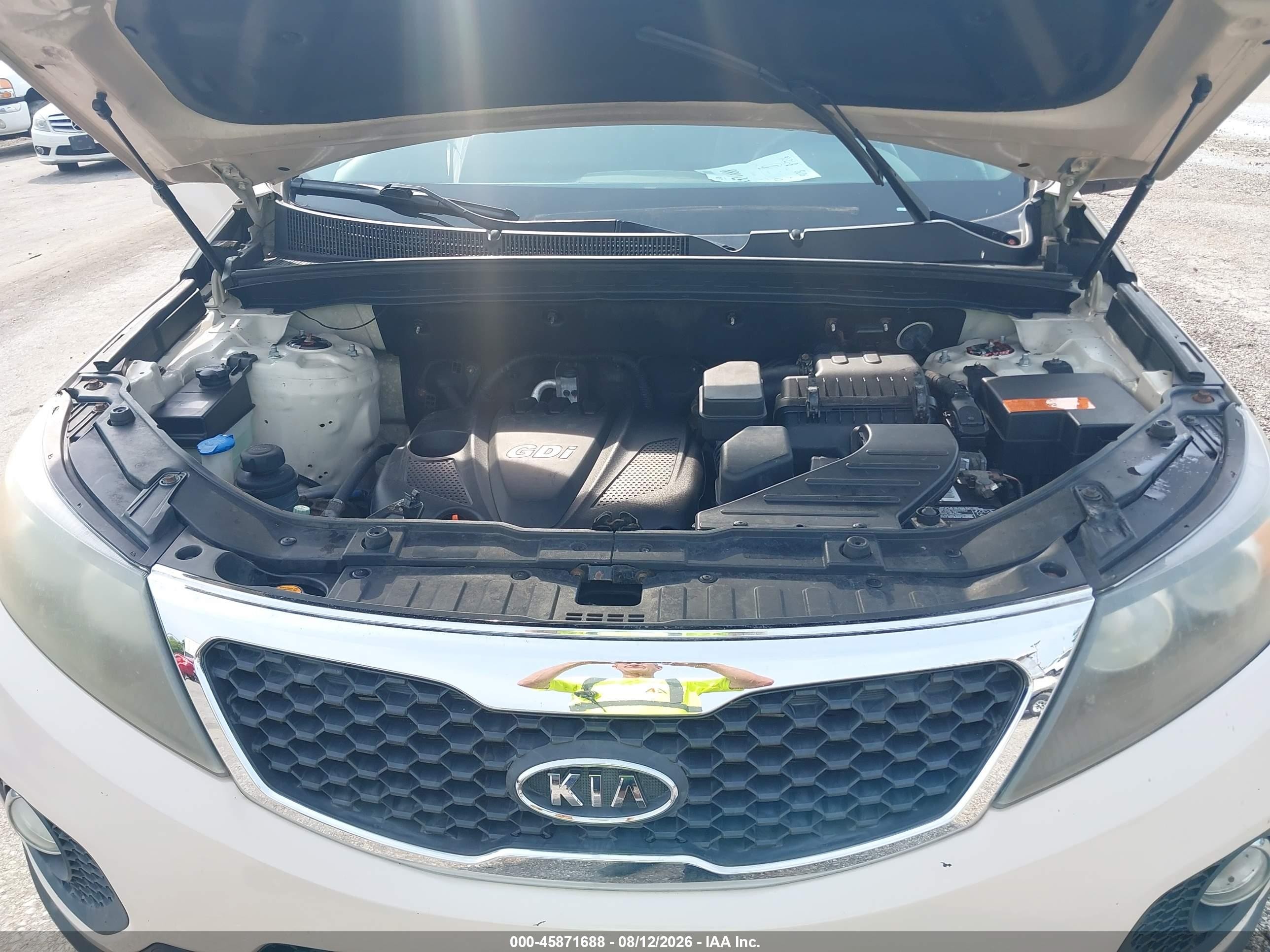 2012 Kia Sorento Lx White vin: 5XYKT4A60CG206010
