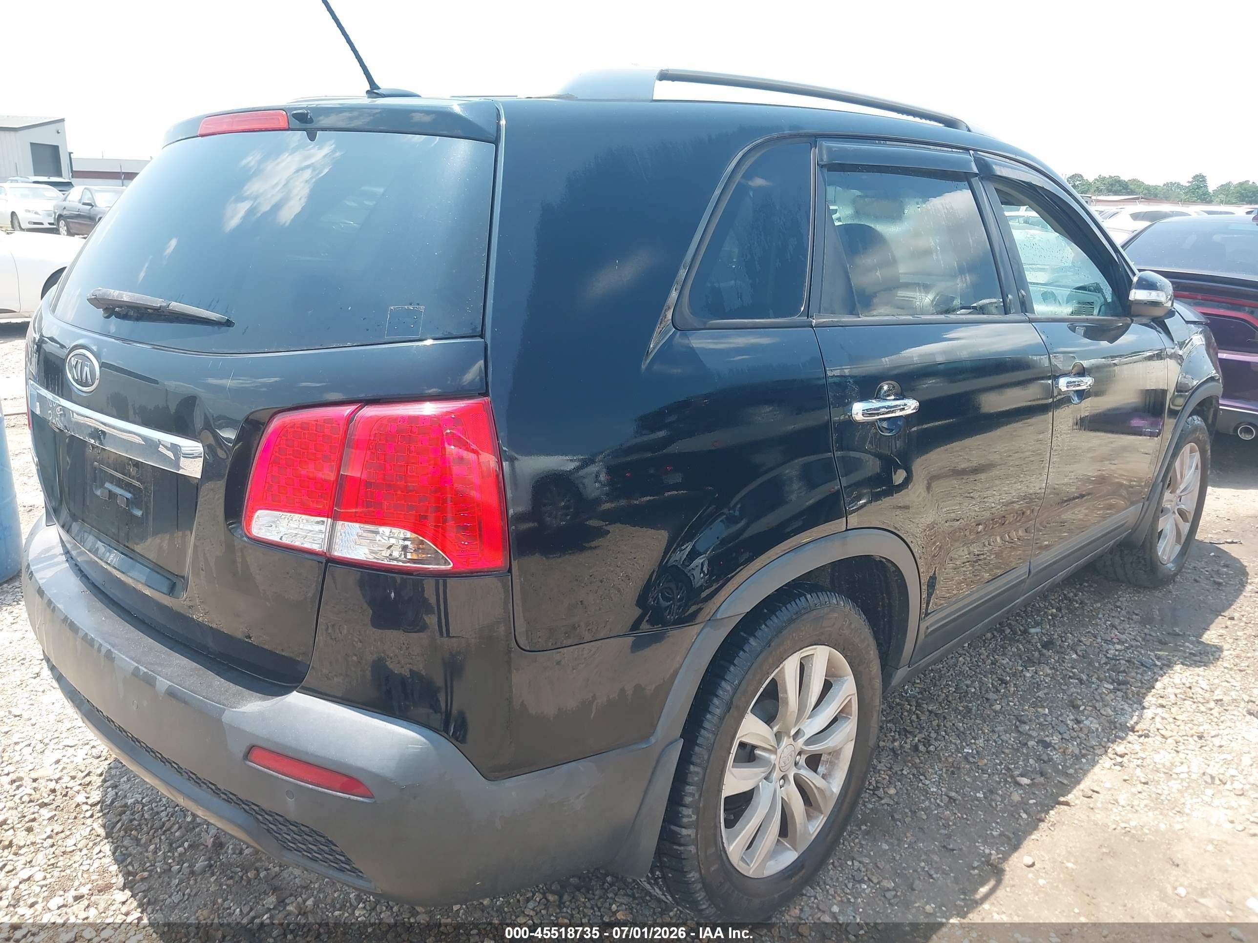 2013 Kia Sorento Lx Black vin: 5XYKT4A60DG326892