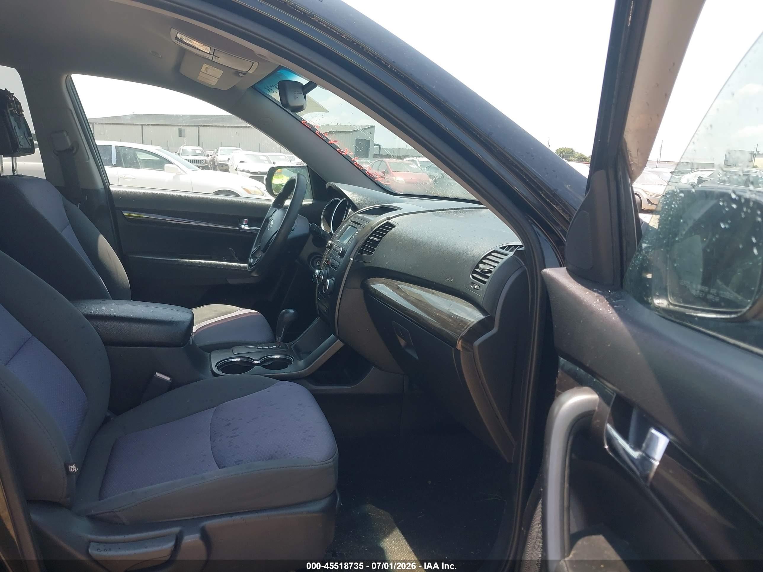 2013 Kia Sorento Lx Black vin: 5XYKT4A60DG326892