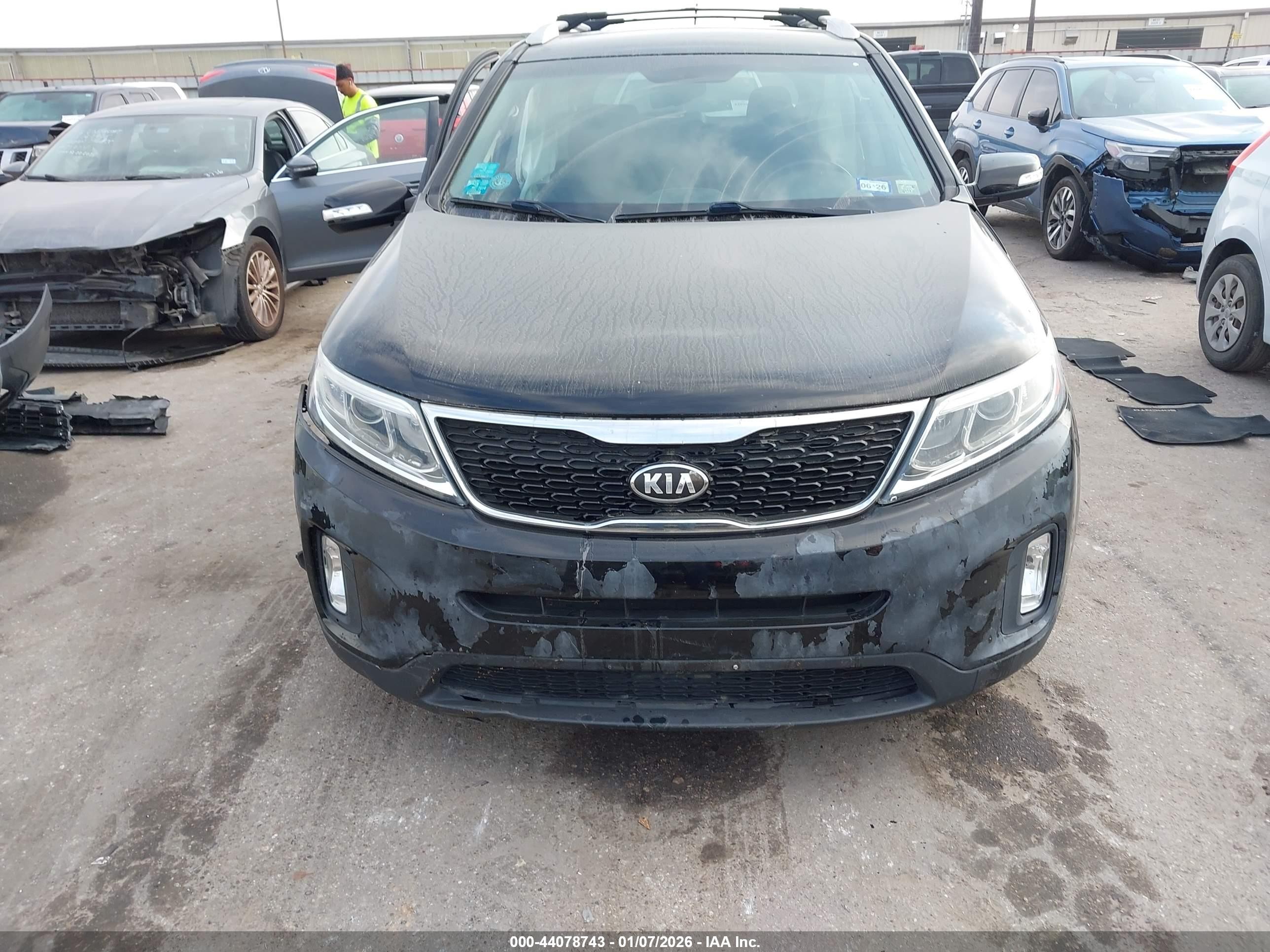 2014 Kia Sorento Lx Black vin: 5XYKT4A60EG461405