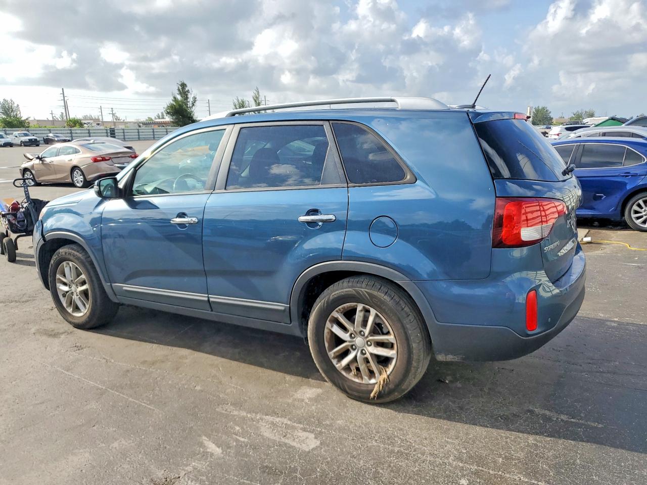 2014 Kia Sorento Lx Blue vin: 5XYKT4A60EG502101