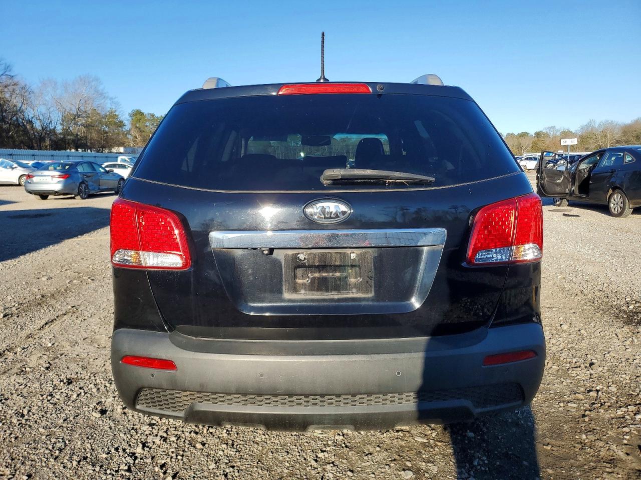 2012 Kia Sorento Black vin: 5XYKT4A61CG232714