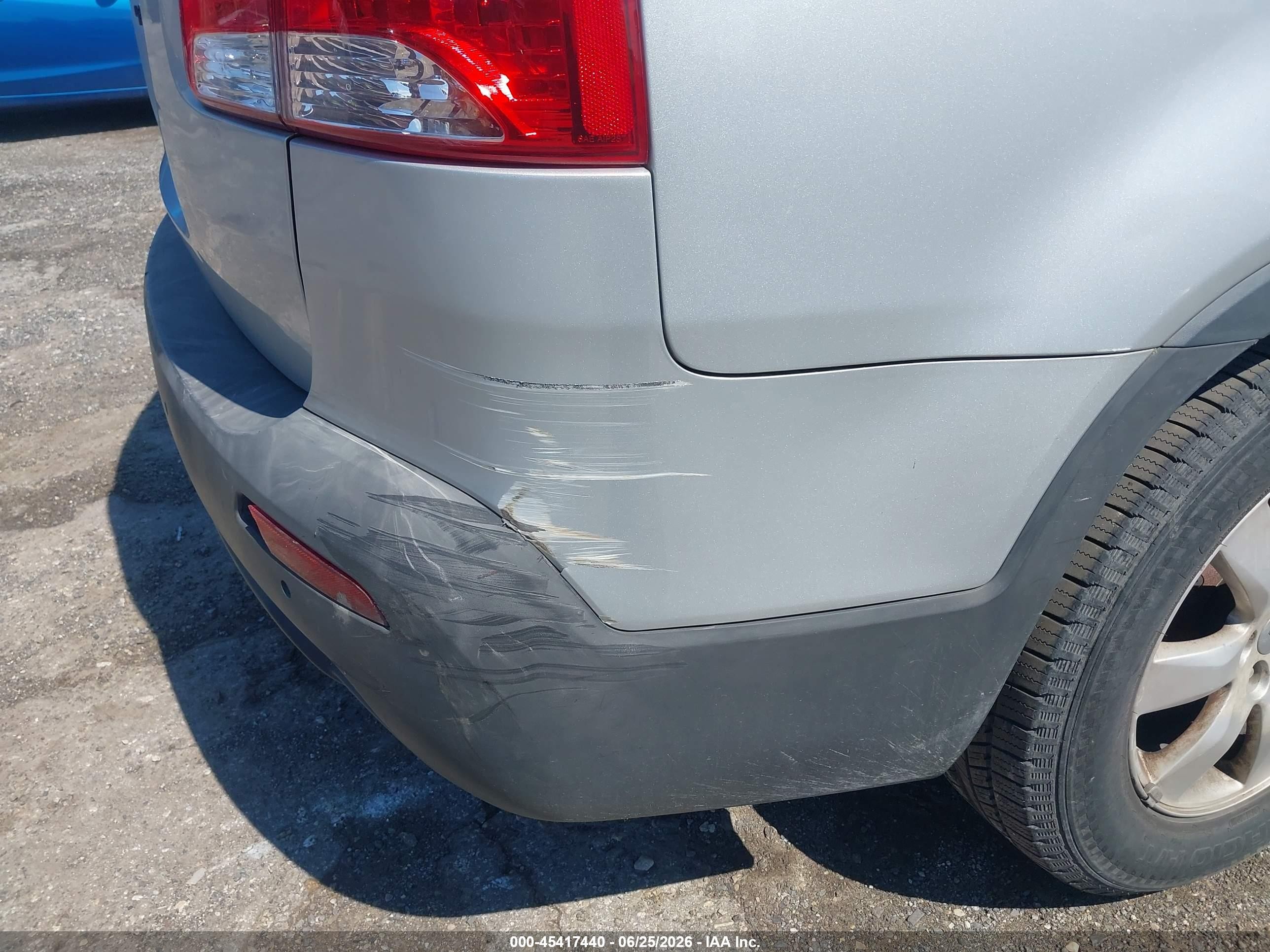 2013 Kia Sorento Lx Silver vin: 5XYKT4A61DG361845