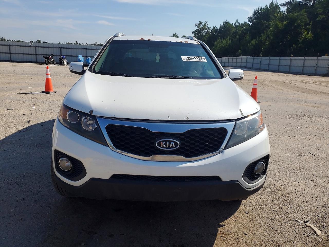 2013 Kia Sorento Lx White vin: 5XYKT4A61DG409943