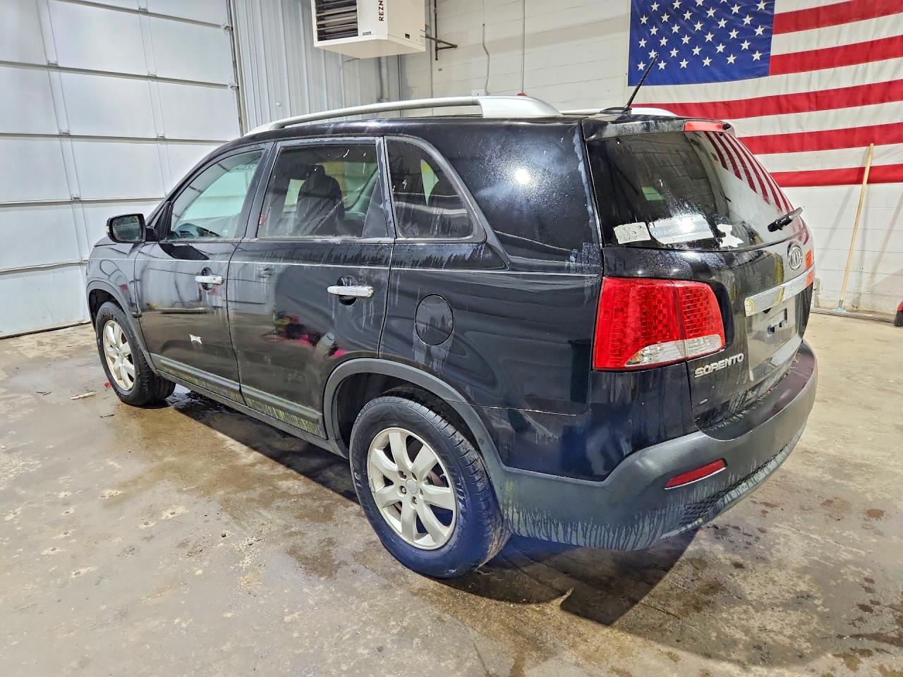 2012 Kia Sorento Lx Черный vin: 5XYKT4A62CG197049