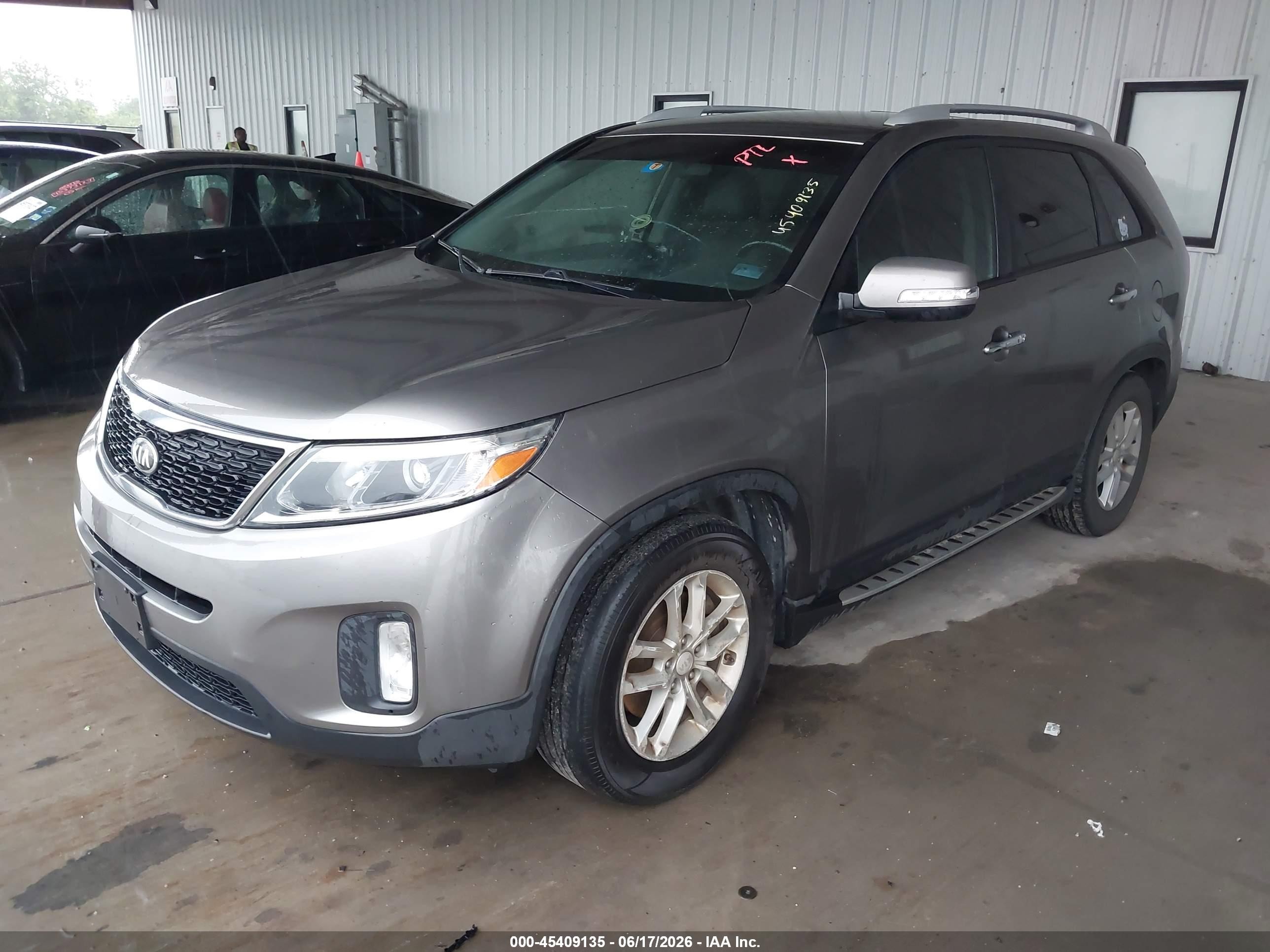 2014 Kia Sorento Lx Gray vin: 5XYKT4A62EG443049