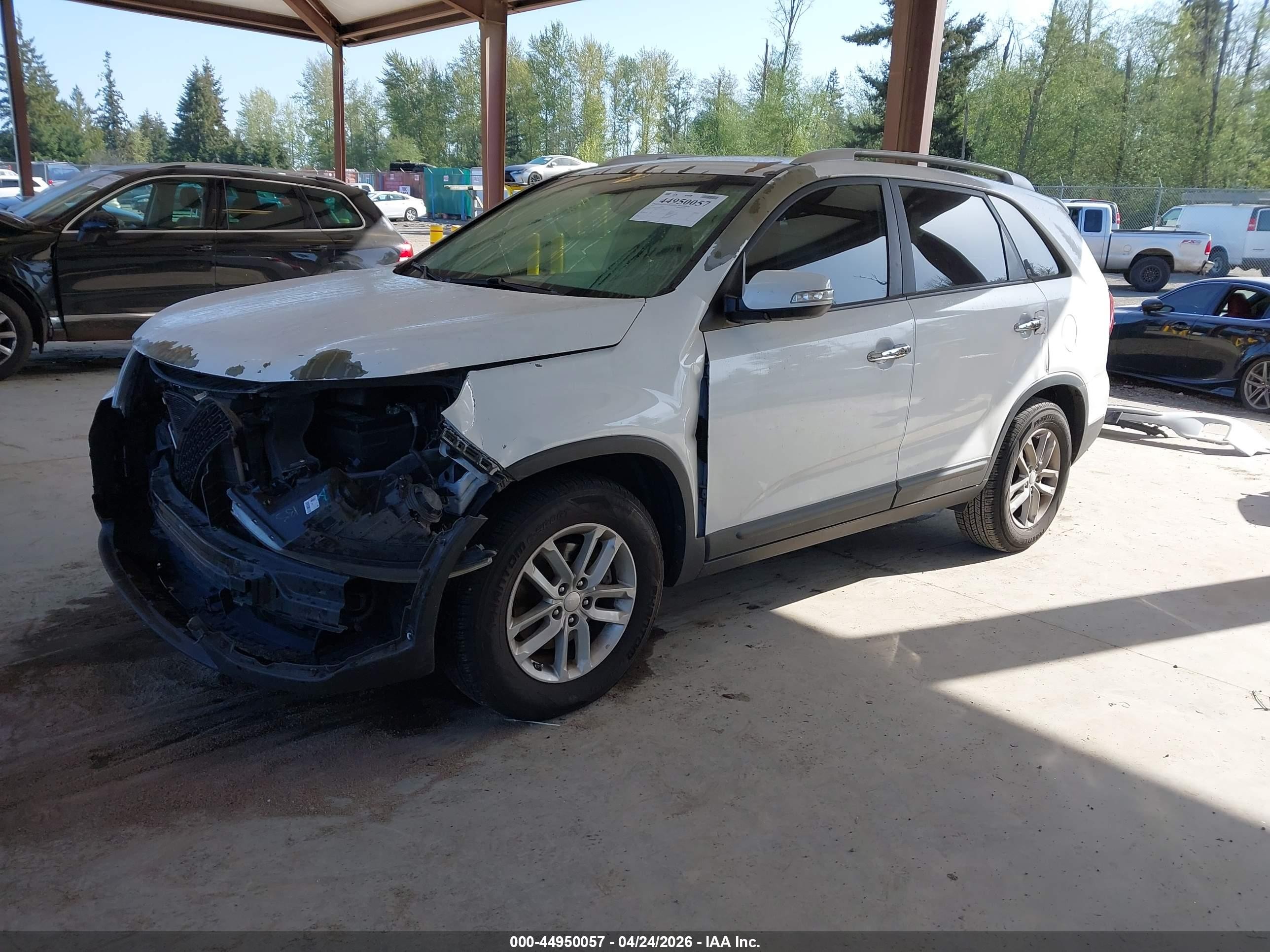 2014 Kia Sorento Lx White vin: 5XYKT4A62EG501693