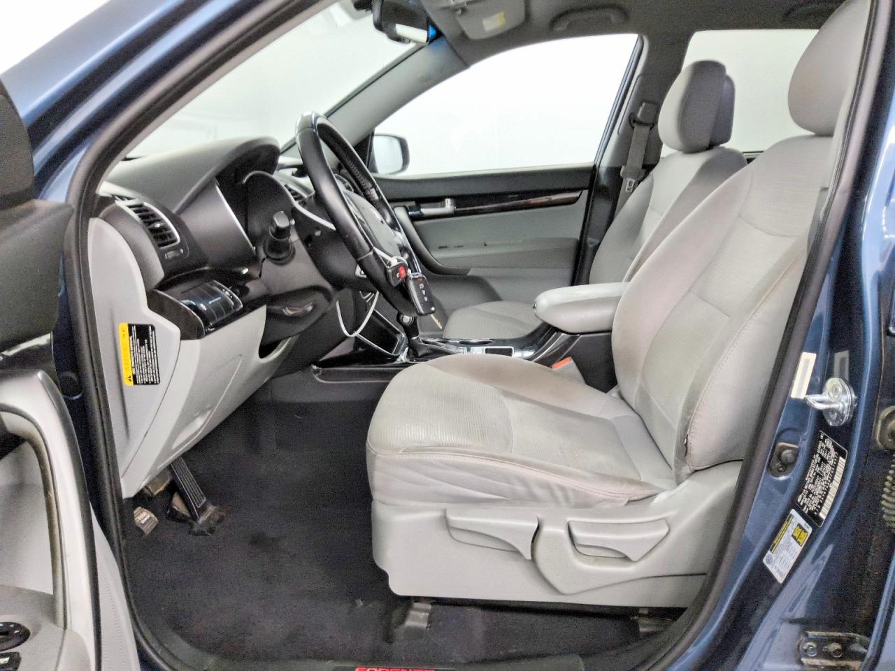 2015 Kia Sorento Lx Blue vin: 5XYKT4A62FG570577