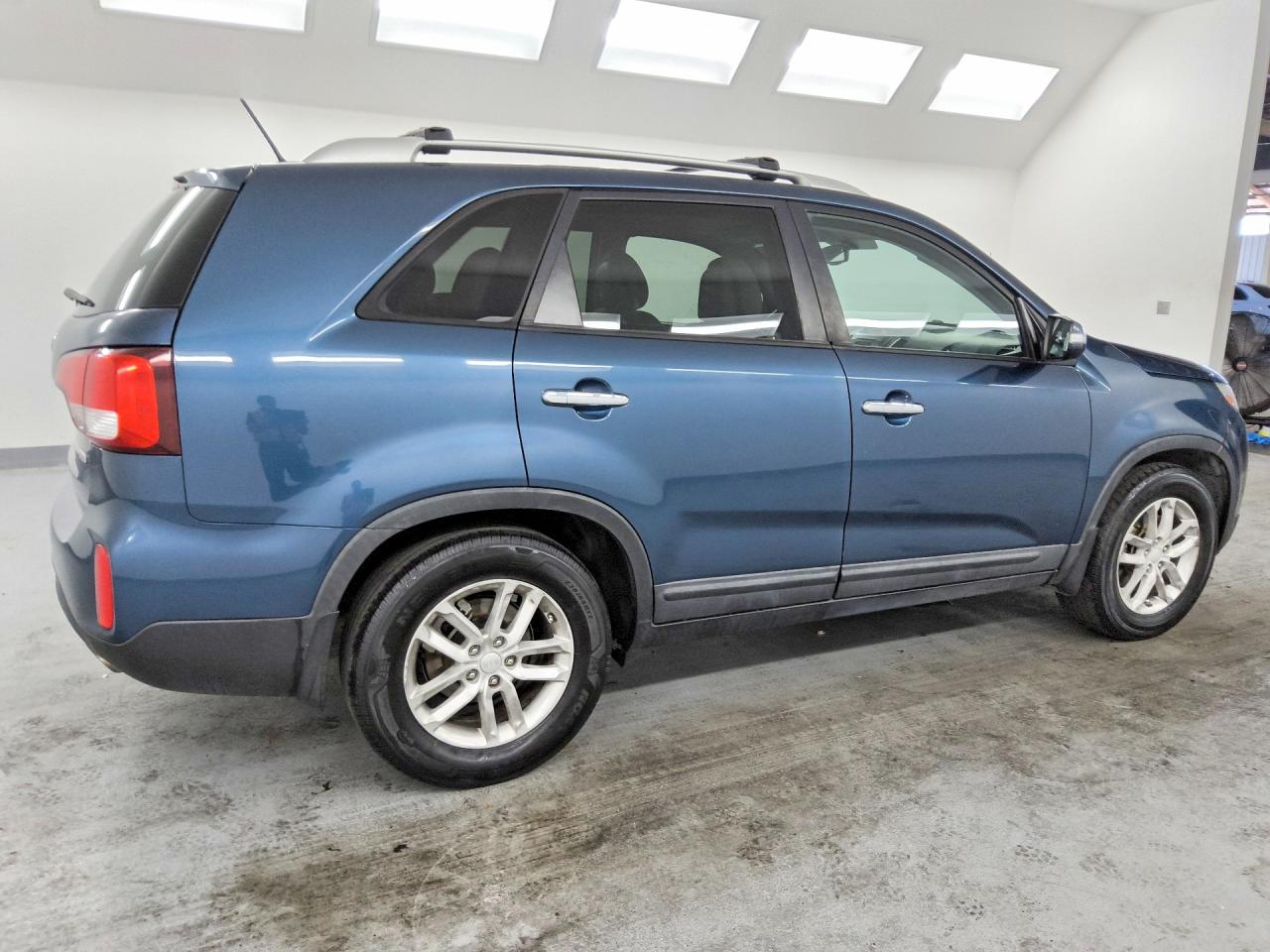 2015 Kia Sorento Lx Blue vin: 5XYKT4A62FG570577