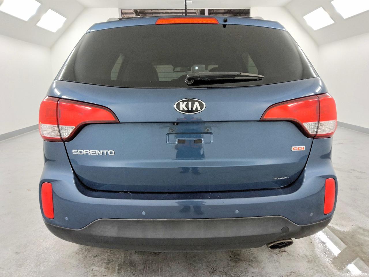 2015 Kia Sorento Lx Blue vin: 5XYKT4A62FG570577