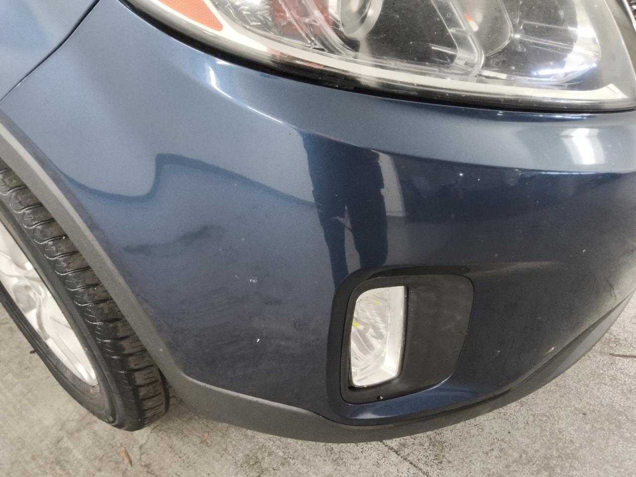 2015 Kia Sorento Lx Blue vin: 5XYKT4A62FG570577 Damage: Front Bumper, Chipped, 10 Or More