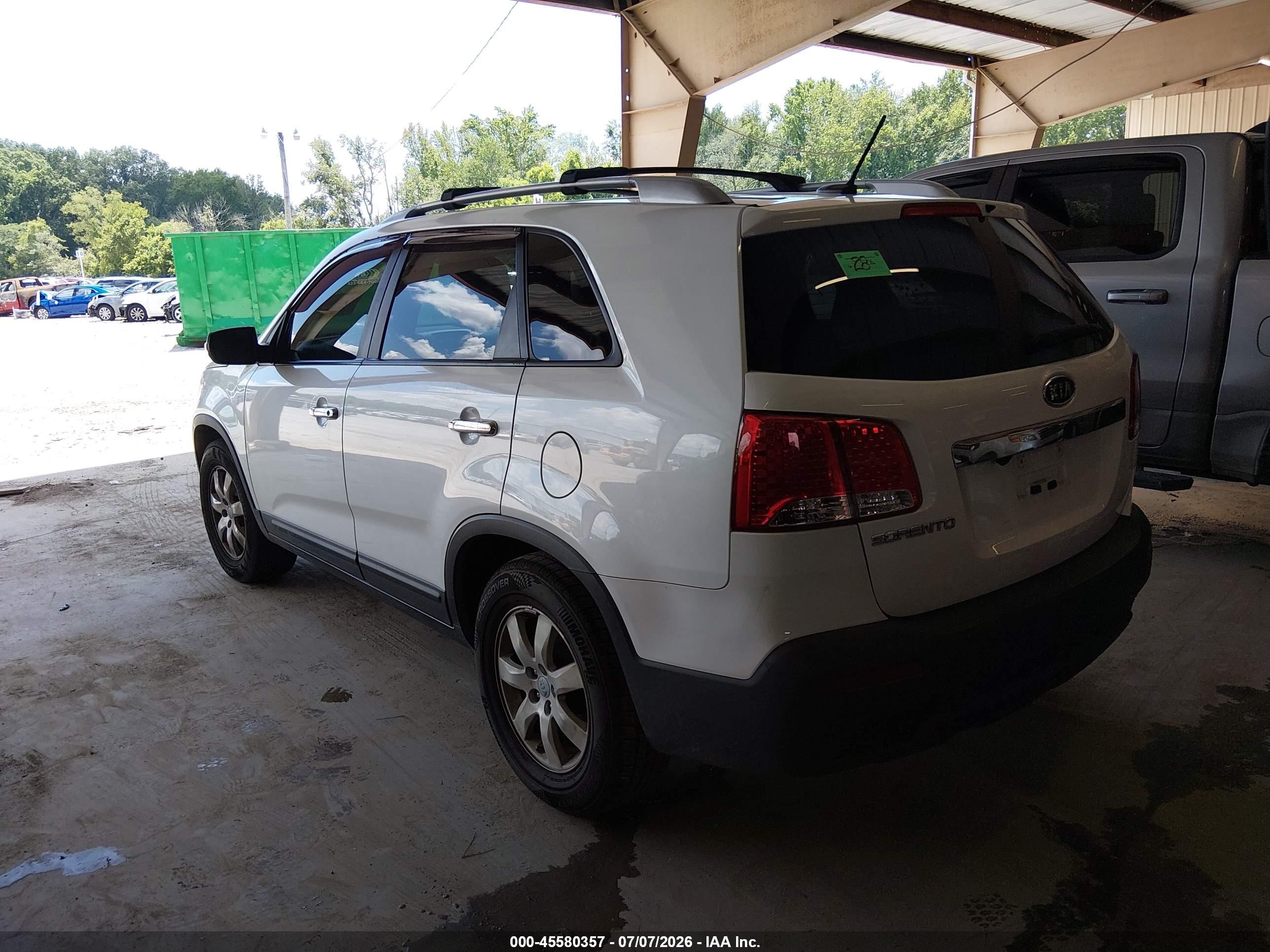 2012 Kia Sorento Lx White vin: 5XYKT4A63CG255542