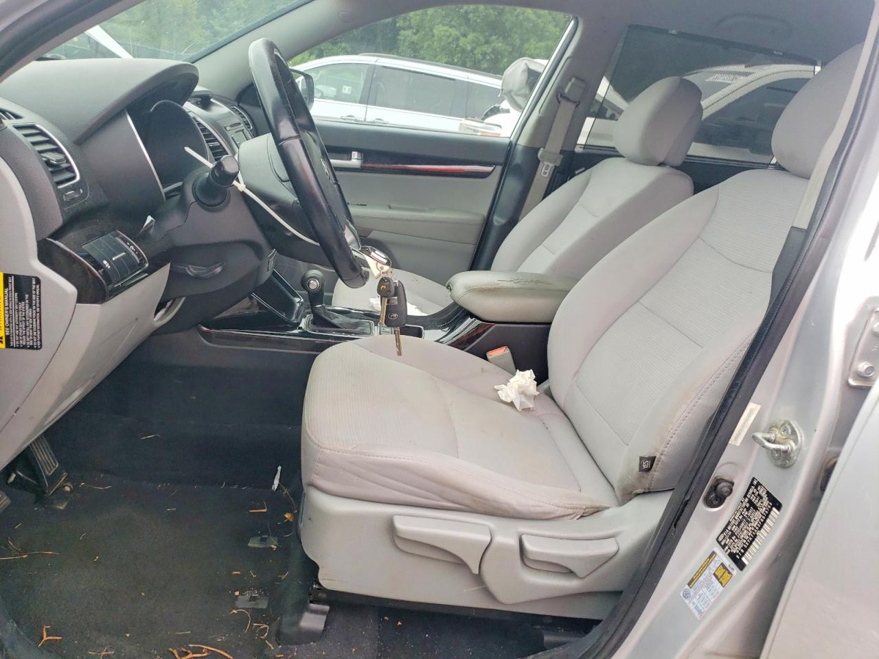 2015 Kia Sorento Lx Silver vin: 5XYKT4A63FG573763