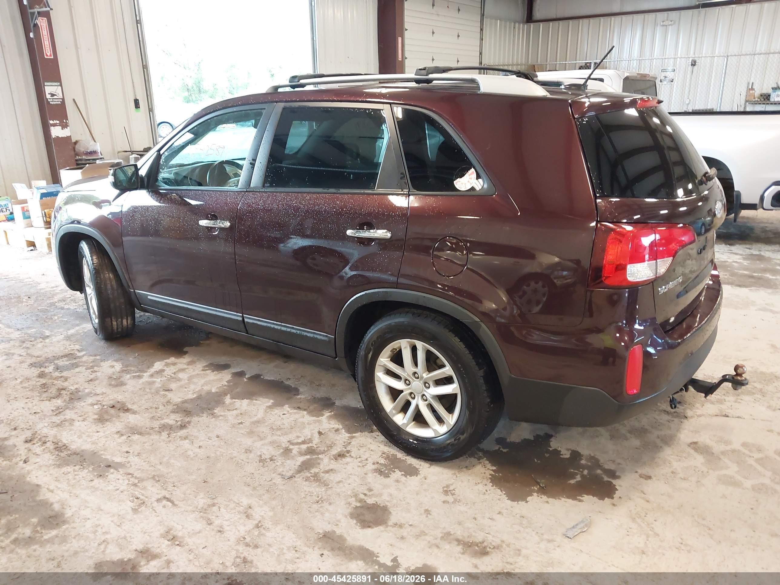 2015 Kia Sorento Lx Maroon vin: 5XYKT4A63FG582270