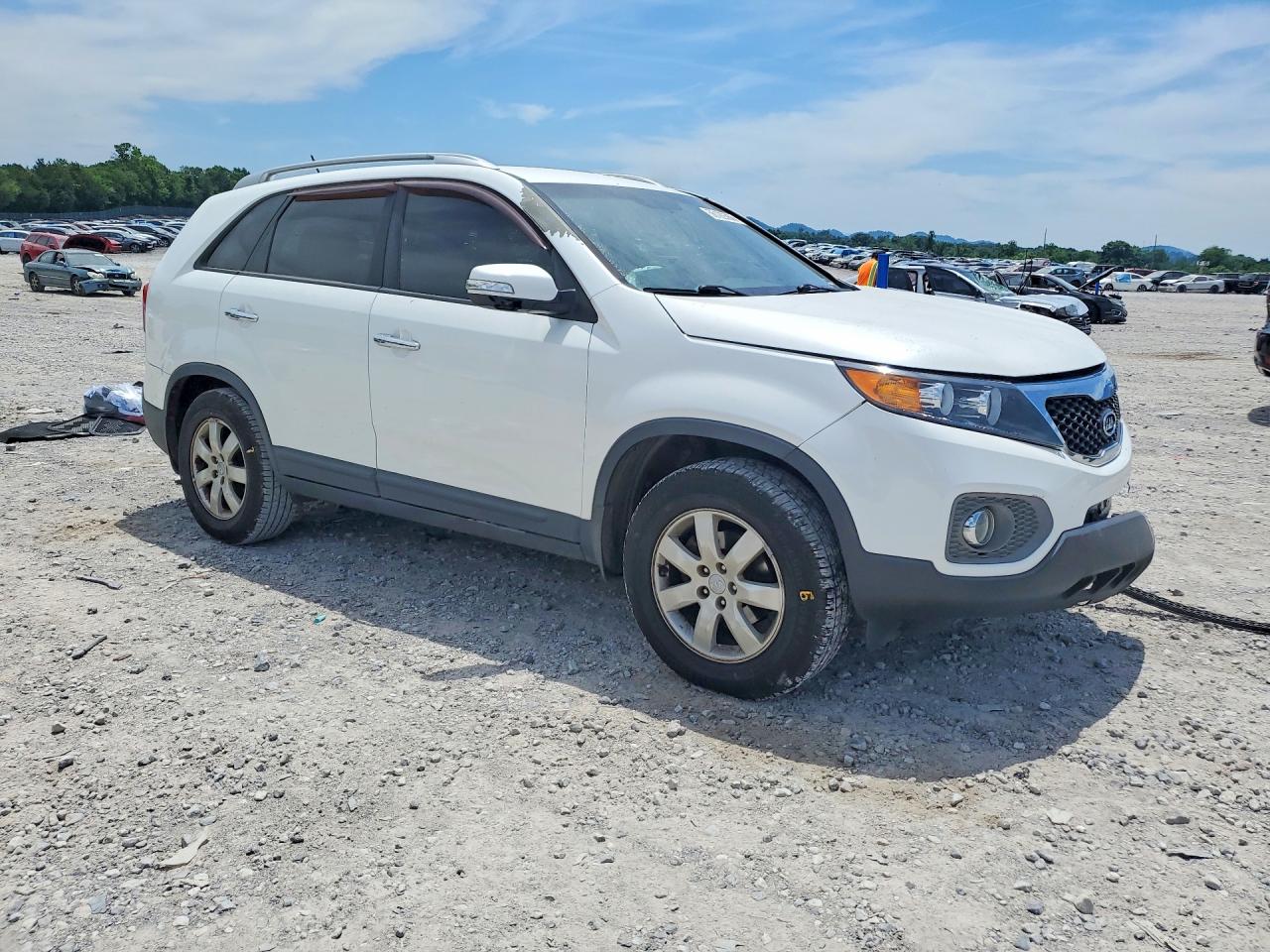 2013 Kia Sorento Lx White vin: 5XYKT4A64DG393351