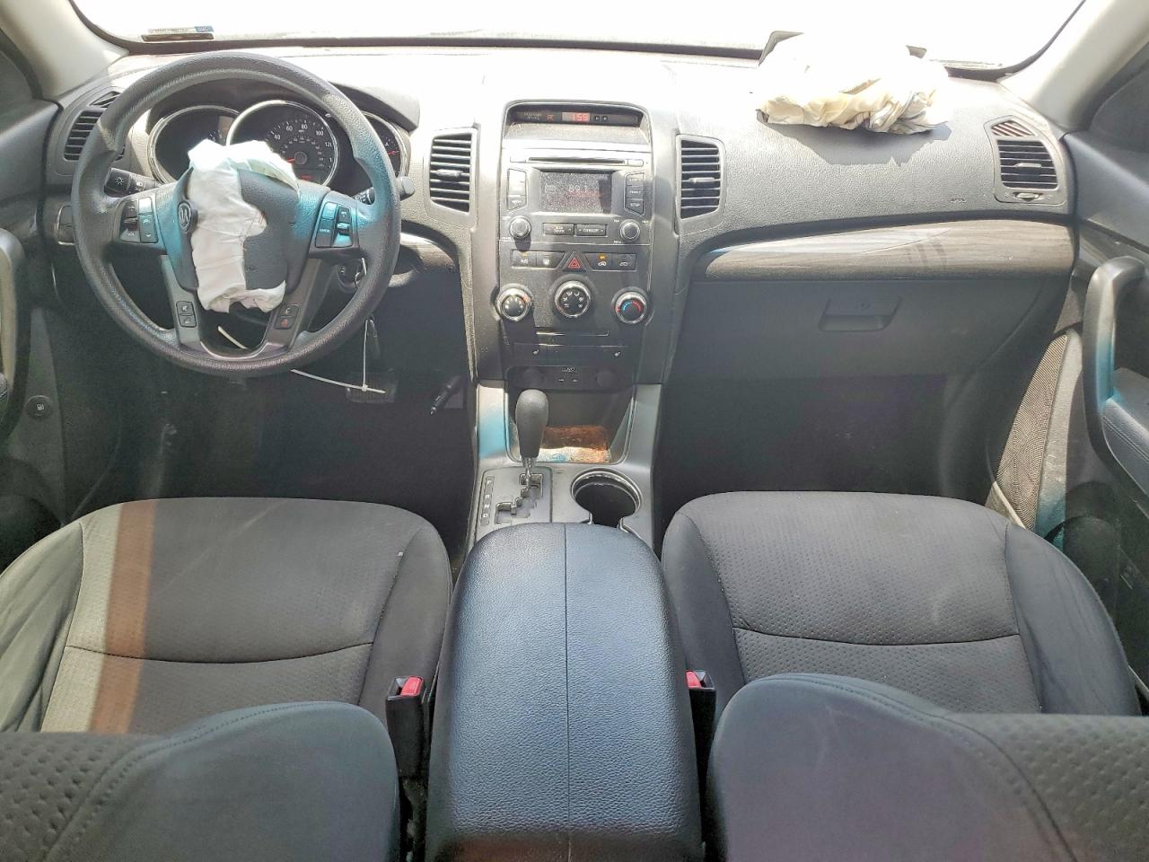 2013 Kia Sorento Lx White vin: 5XYKT4A64DG393351