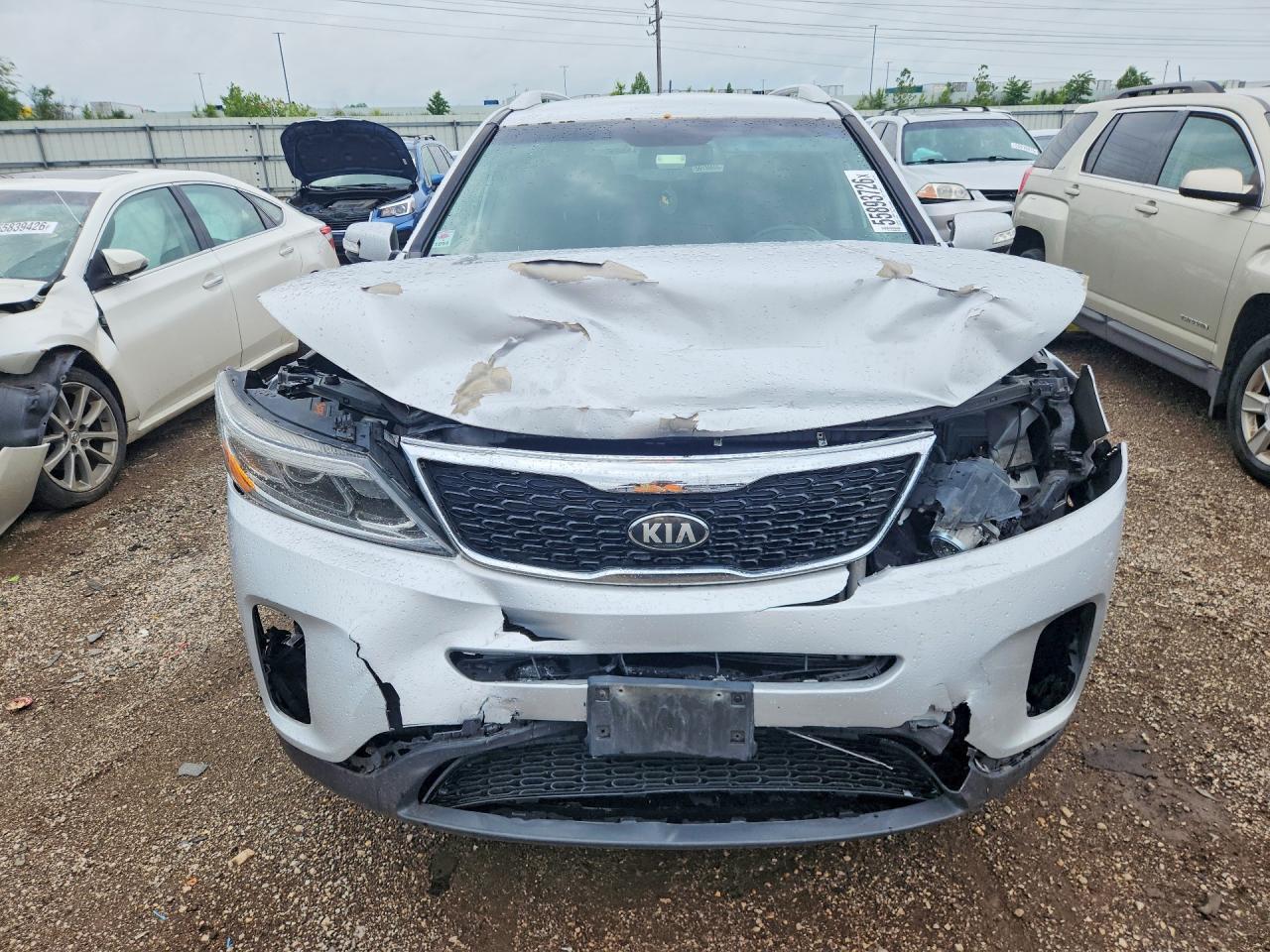 2014 Kia Sorento Lx Silver vin: 5XYKT4A64EG452500