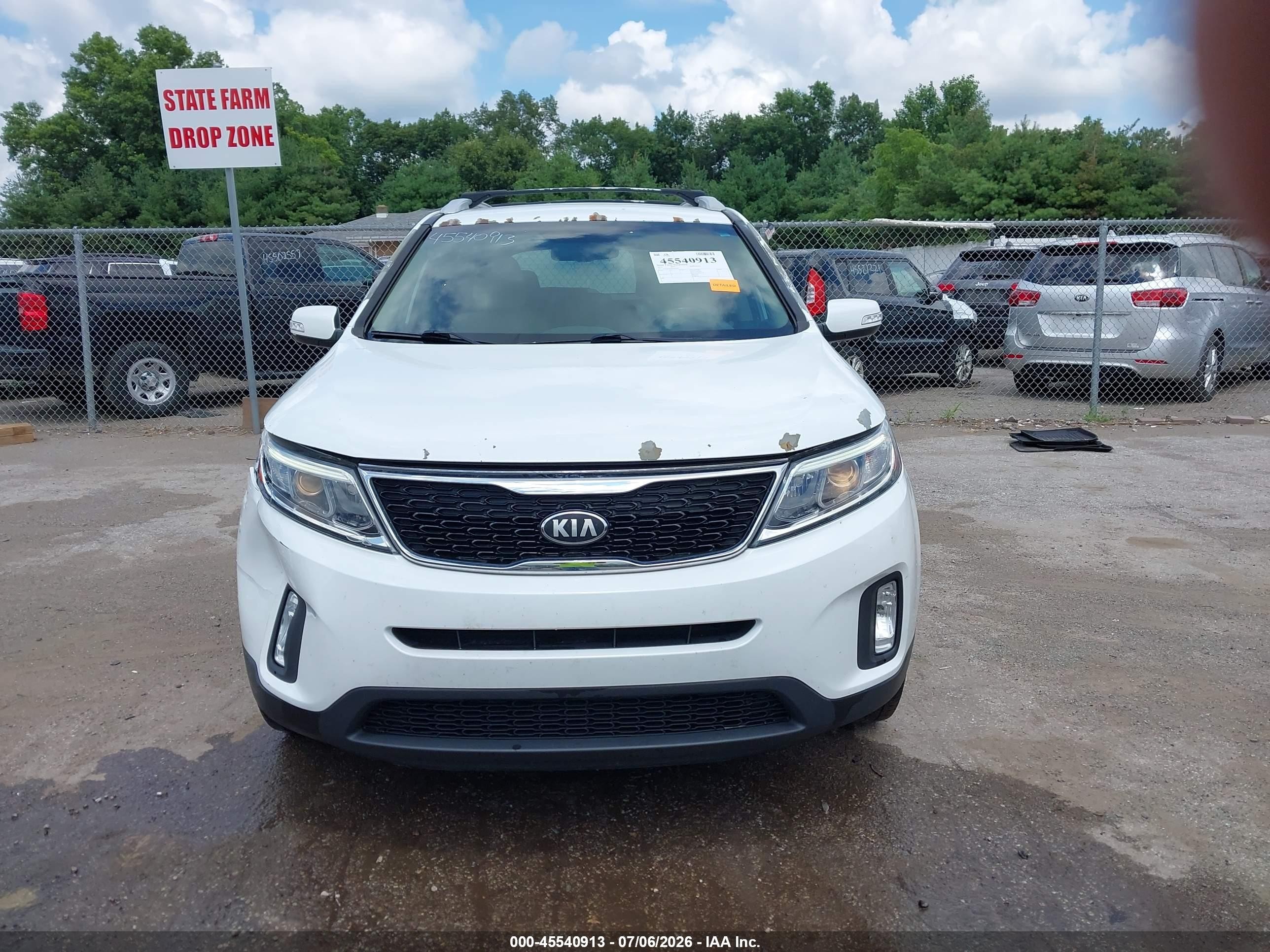 2014 Kia Sorento Lx White vin: 5XYKT4A64EG456479