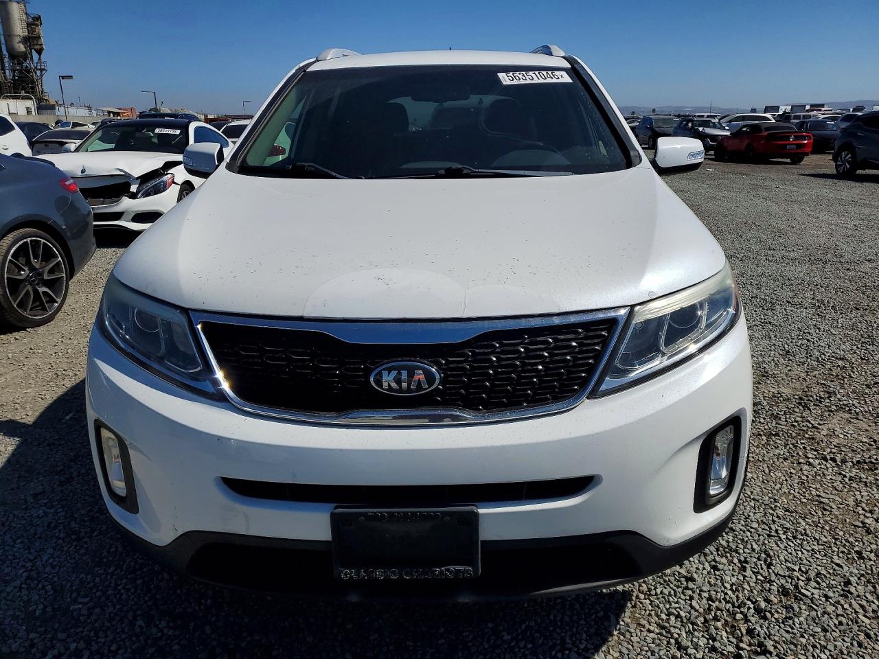 2014 Kia Sorento Lx White vin: 5XYKT4A64EG526515